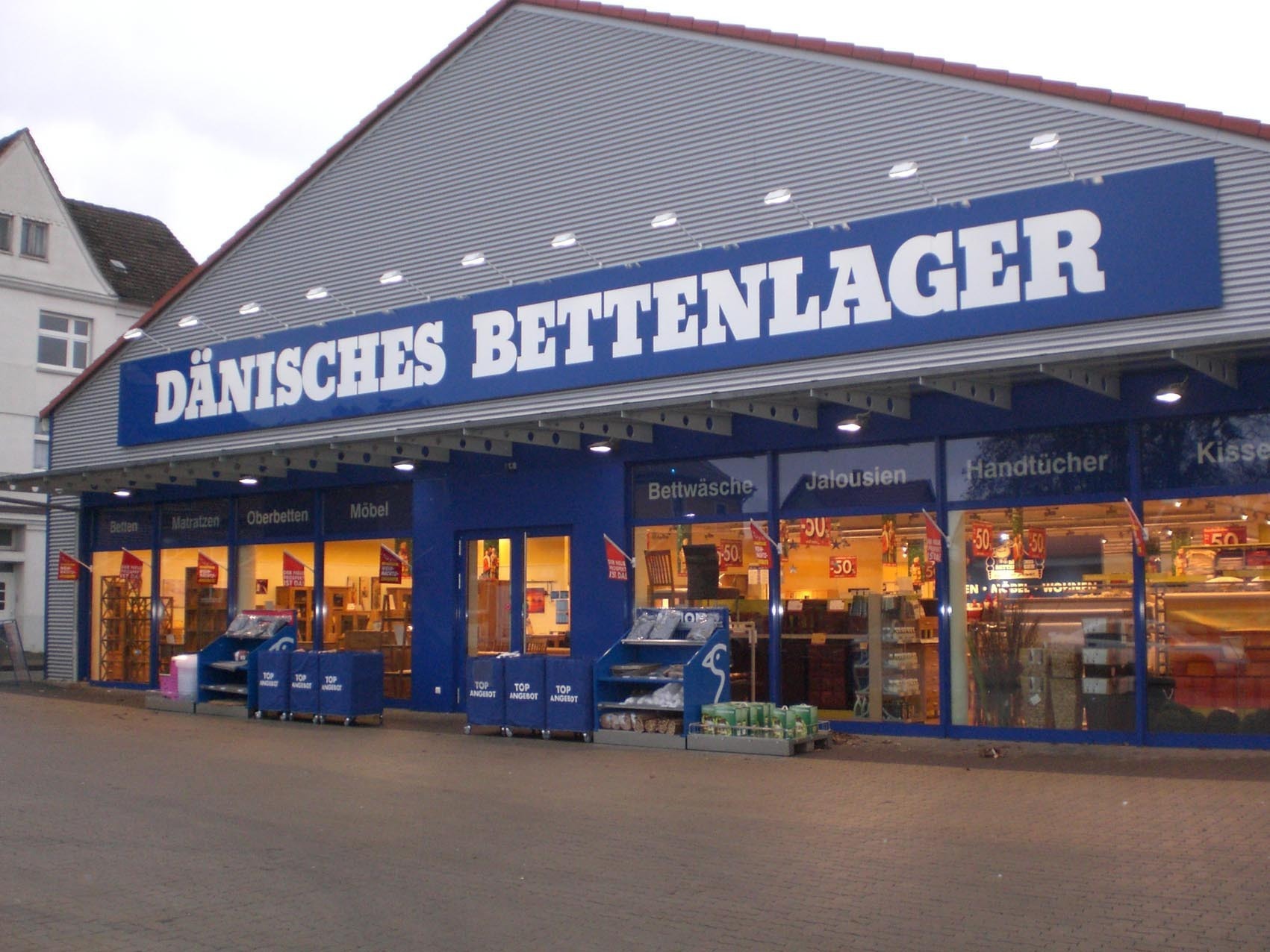 Das Dänische Bettenlager errichtet ein Logistikzentrum im Allgäuer Kammlach. Foto: Dänisches Bettenlager