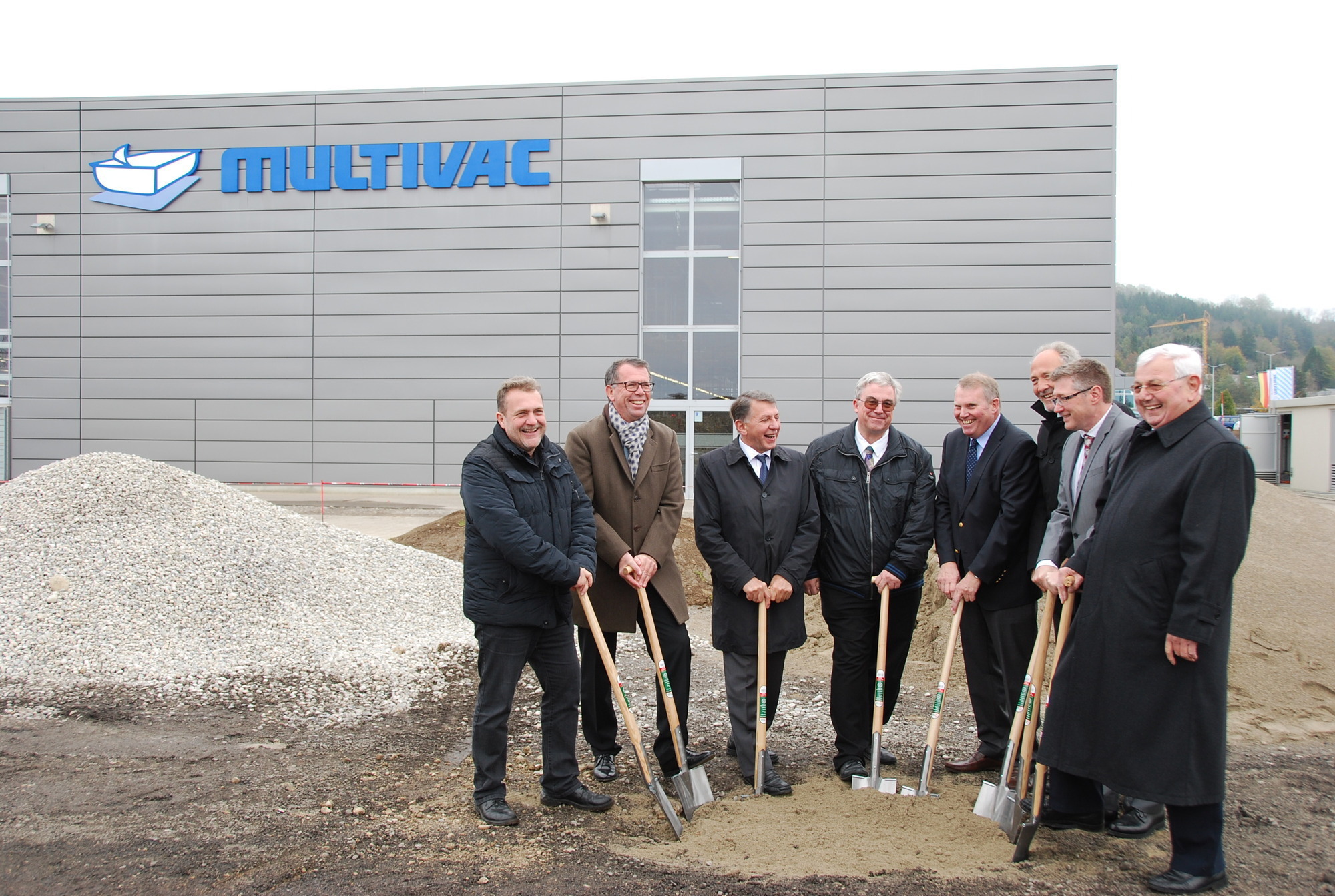 Herr Schmid, Herr Traumann, Herr Fleschhut, Herr Kolbe, Herr Boekstegers, Herr Weirather, Herr Spix, Herr Groll. Foto: B4B SCHWA
