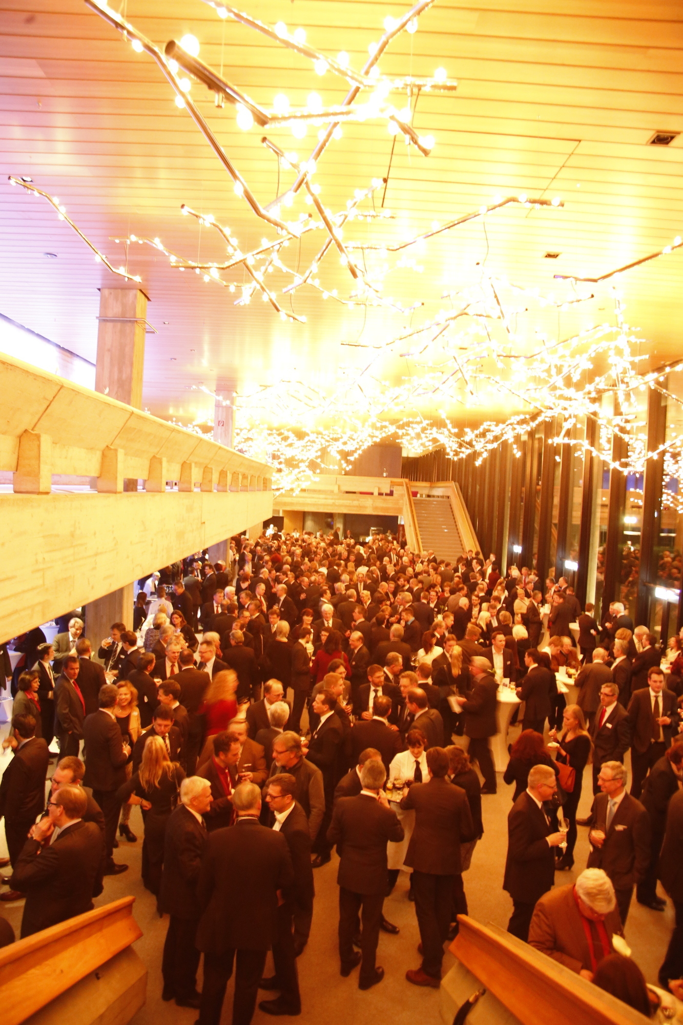 "Business meets Sport" - der IHK Neujahrsempfang 2015. Foto: B4B SCHWABEN