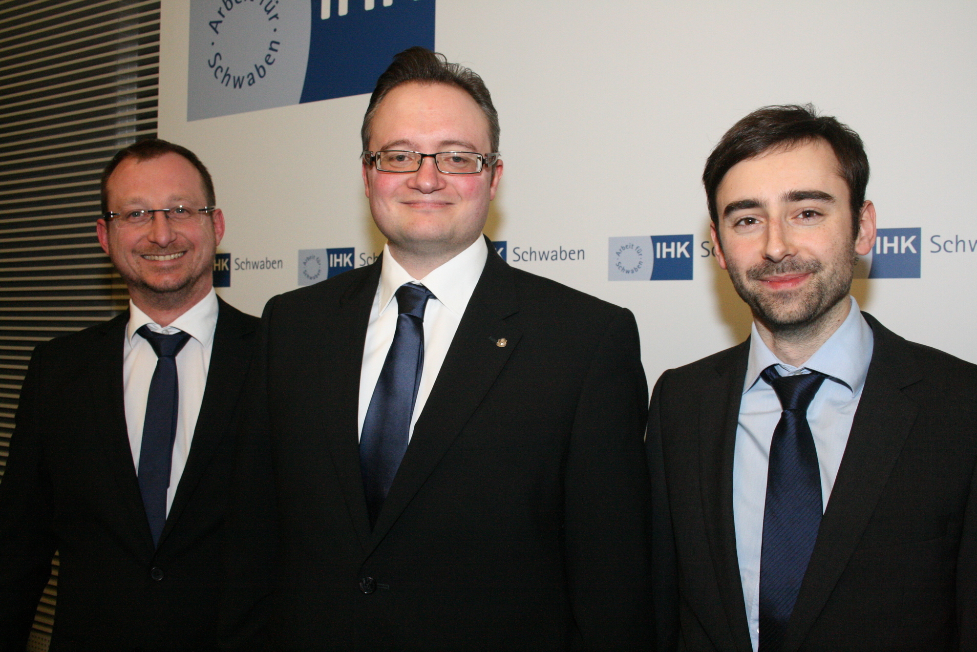 Jahreshauptversammlung 2014 der Wirtschaftsjunioren Augsburg. Foto: B4B SCHWABEN