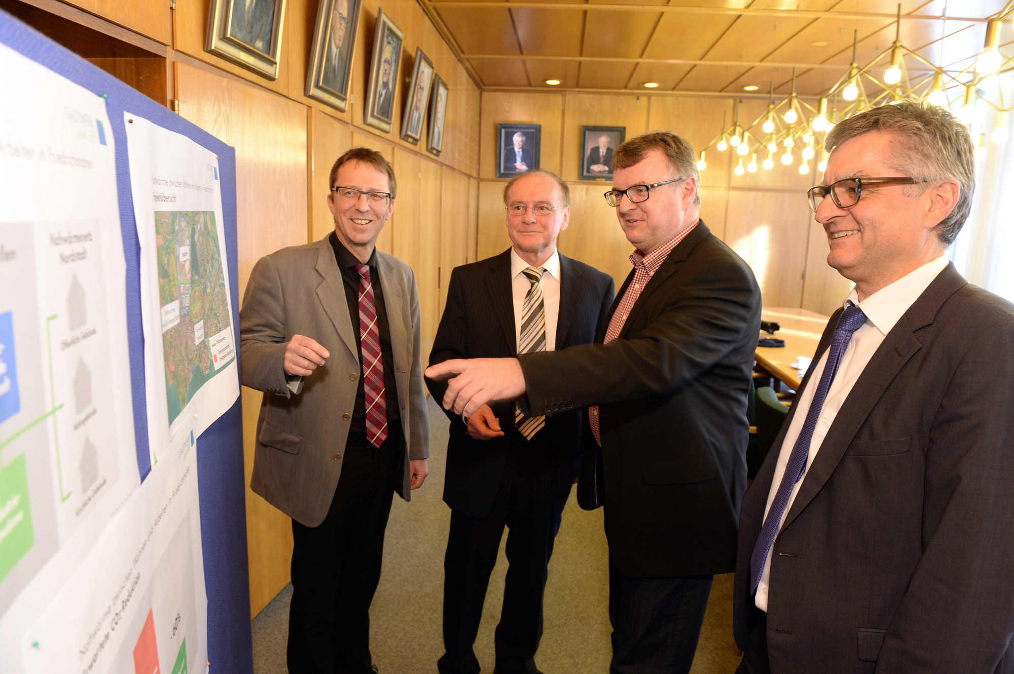 Stefan Köhler, Udo Woble, Andreas Brand und Alfred Müllner sind von dem neuen Projekt begeistert. Foto SWSee