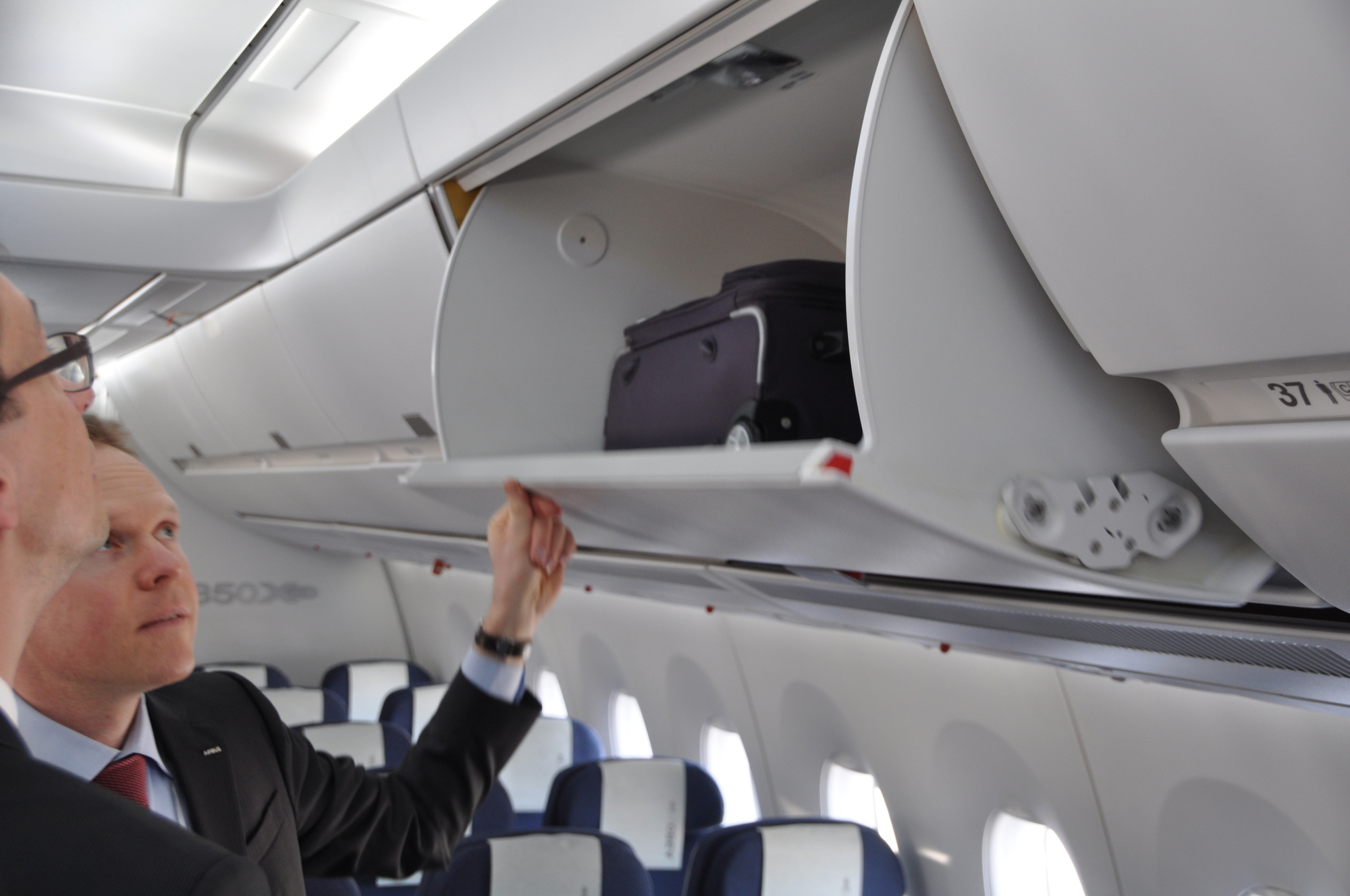Airbus präsentiert A350 mit zahlreichen schwäbischen Bauteilen
