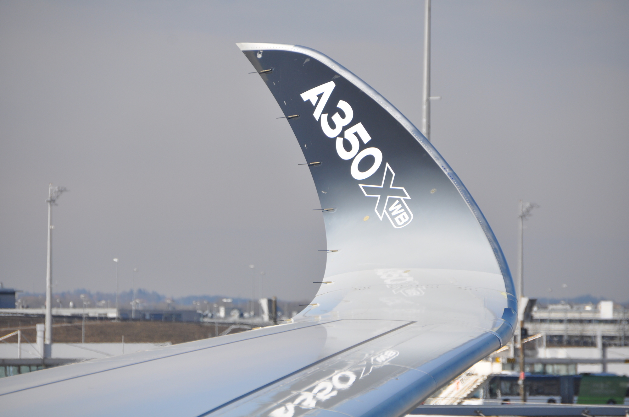 Airbus präsentiert A350 mit zahlreichen schwäbischen Bauteilen