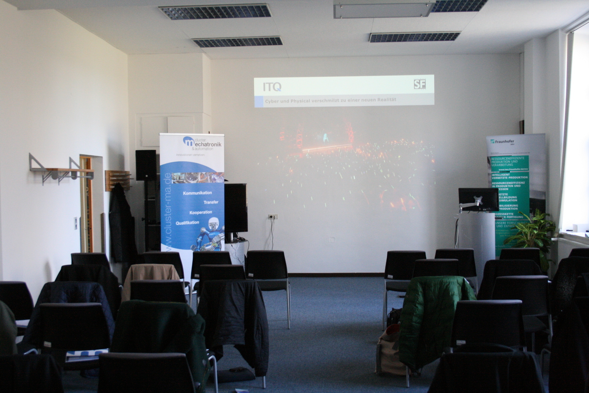 Auf dem ScienceDay "Digitalisierung in Organisation und Fertigung". Foto: B4B SCHWABEN