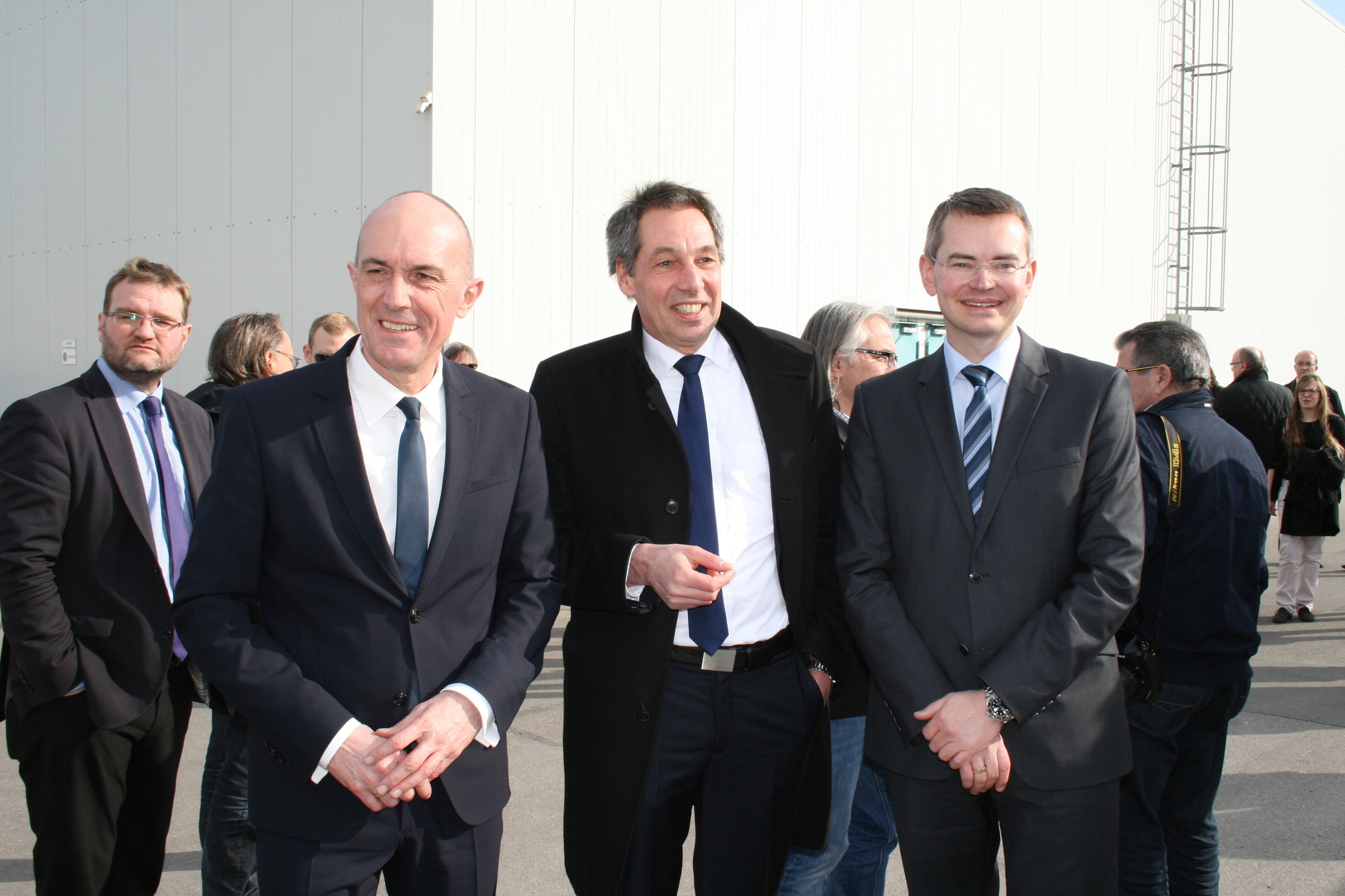 Spatenstich: Augsburg freut sich auf die neue Messehalle 4. Foto: B4B SCHWABEN