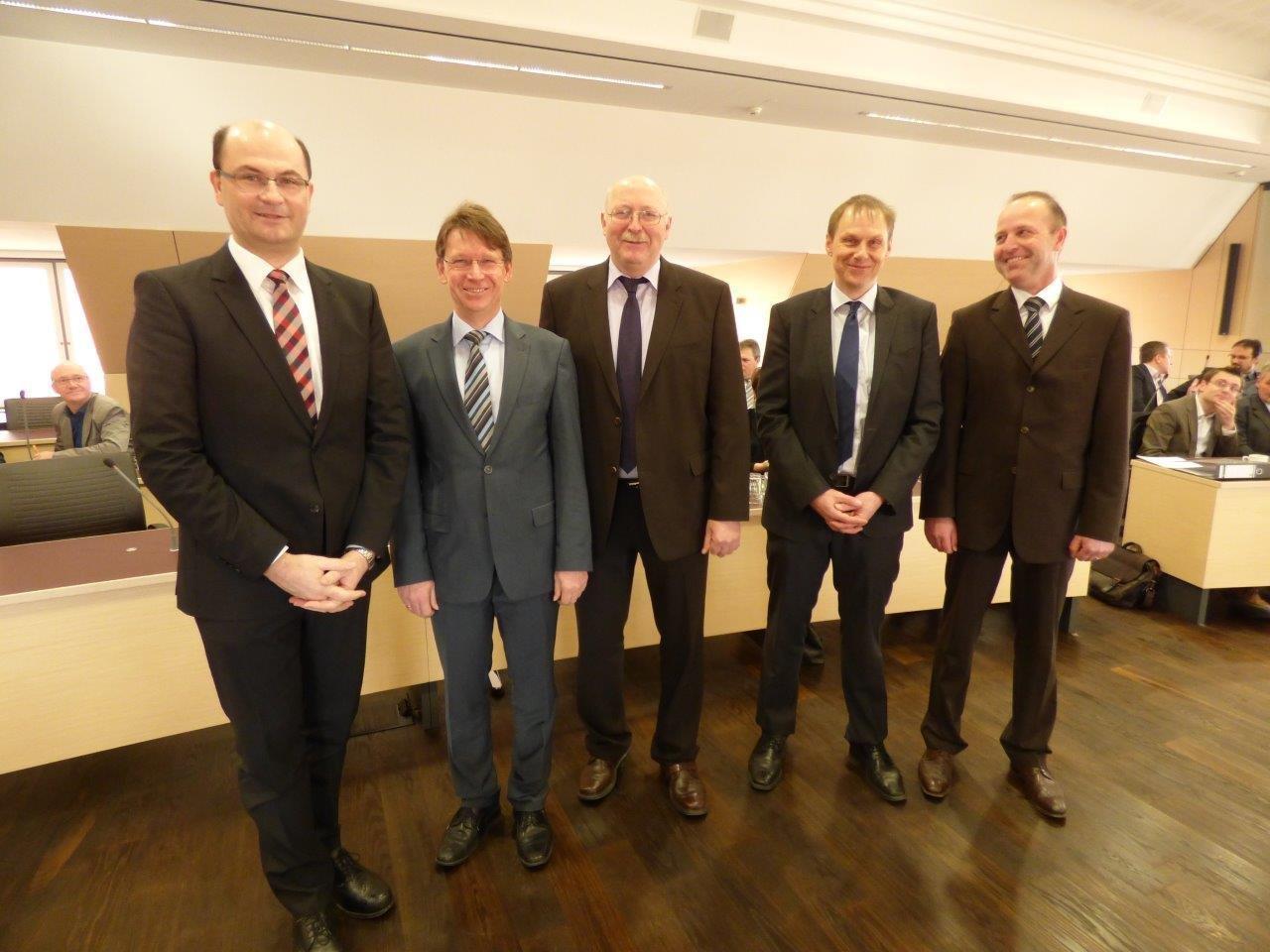 Staatssekretär Albert Füracker, Landrat Stefan Rößle, Reinhold Bittner, Daniel Kleffel und Thomas Gruber. Foto: LRA Donau-Ries