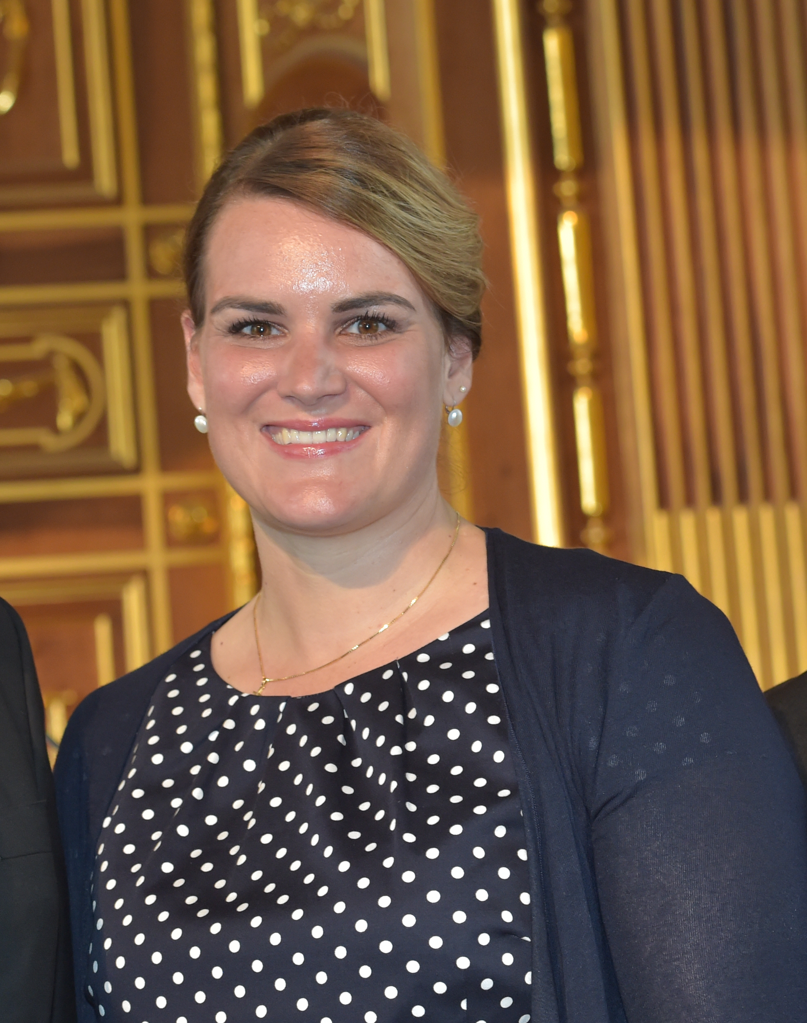 Eva Weber zum neuen Anrufsammeltaxi. Foto: Stadt Augsburg