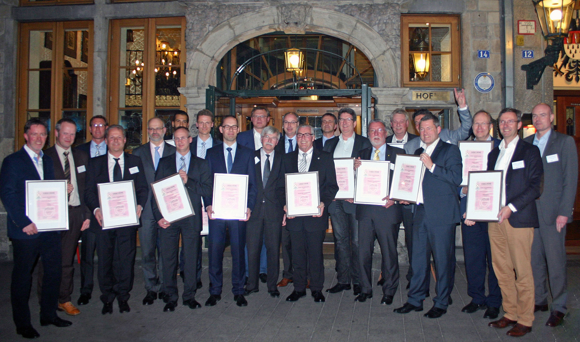 Günzburger Steigtechnik GmbH als "Partner des Fachhandels" mit Bestnoten ausgezeichnet. Foto: Günzburger Steigtechnik GmbH