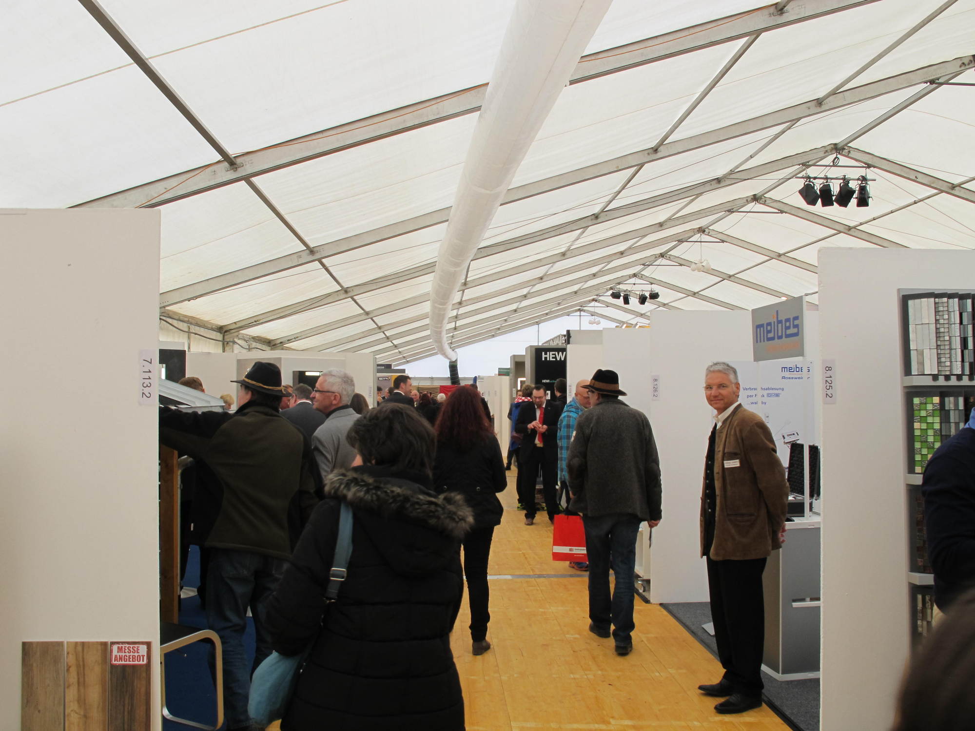 Auf der KLEINER Hausmesse in Mindelheim präsentierten 213 Aussteller ihre Produkte. Foto: B4B SCHWABEN