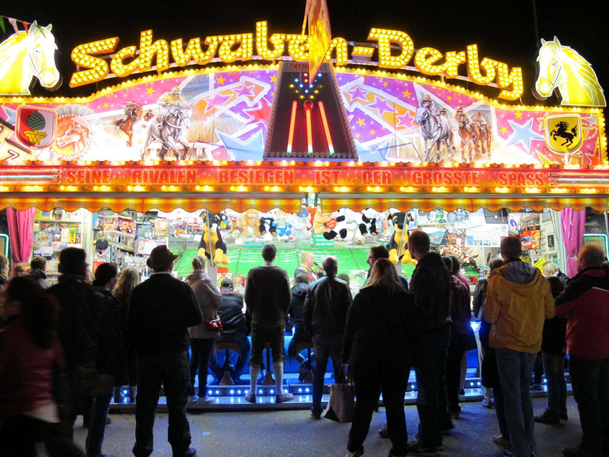 Die Schausteller ziehen nach dem Frühjahrsplärrer 2015 ein positives Fazit. Foto: B4B SCHWABEN