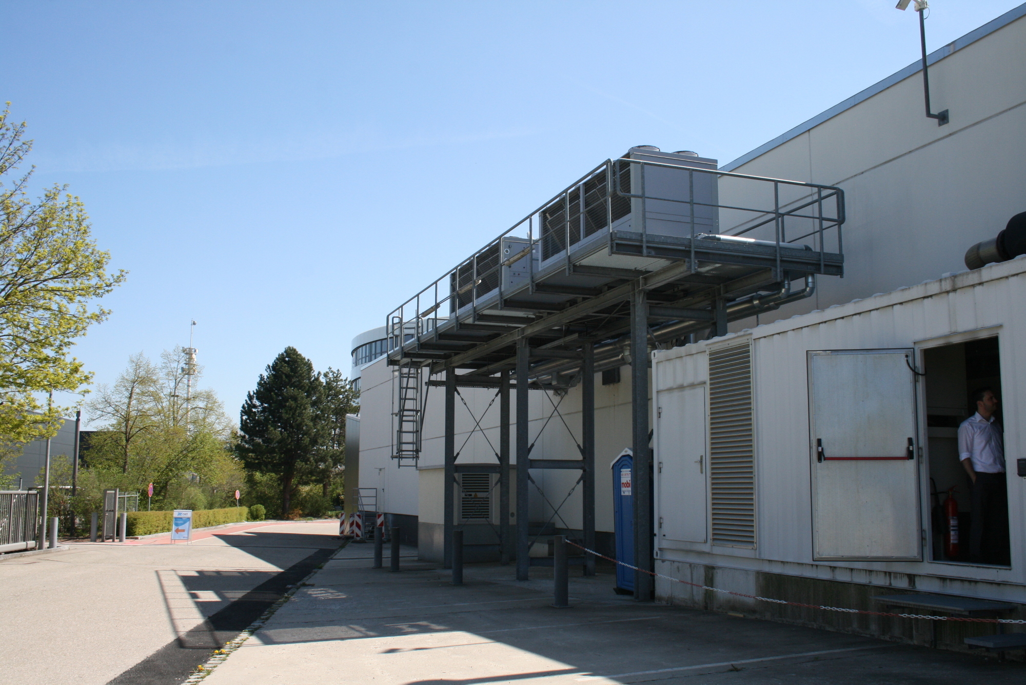 Am 21. April 2015 wurde das neue M-net Rechenzentrum in Augsburg eröffnet. Foto: B4B SCHWABEN