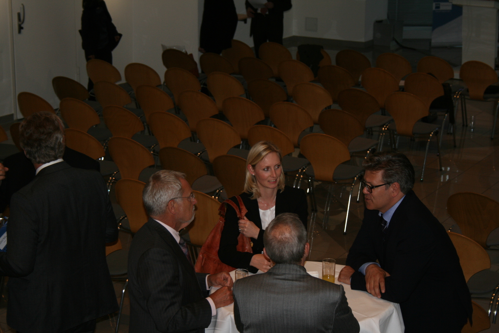 „China im Wandel“ fand diesmal im Foyer des Medienzentrums der Augsburger Allgemeinen statt. Foto: B4B SCHWABEN