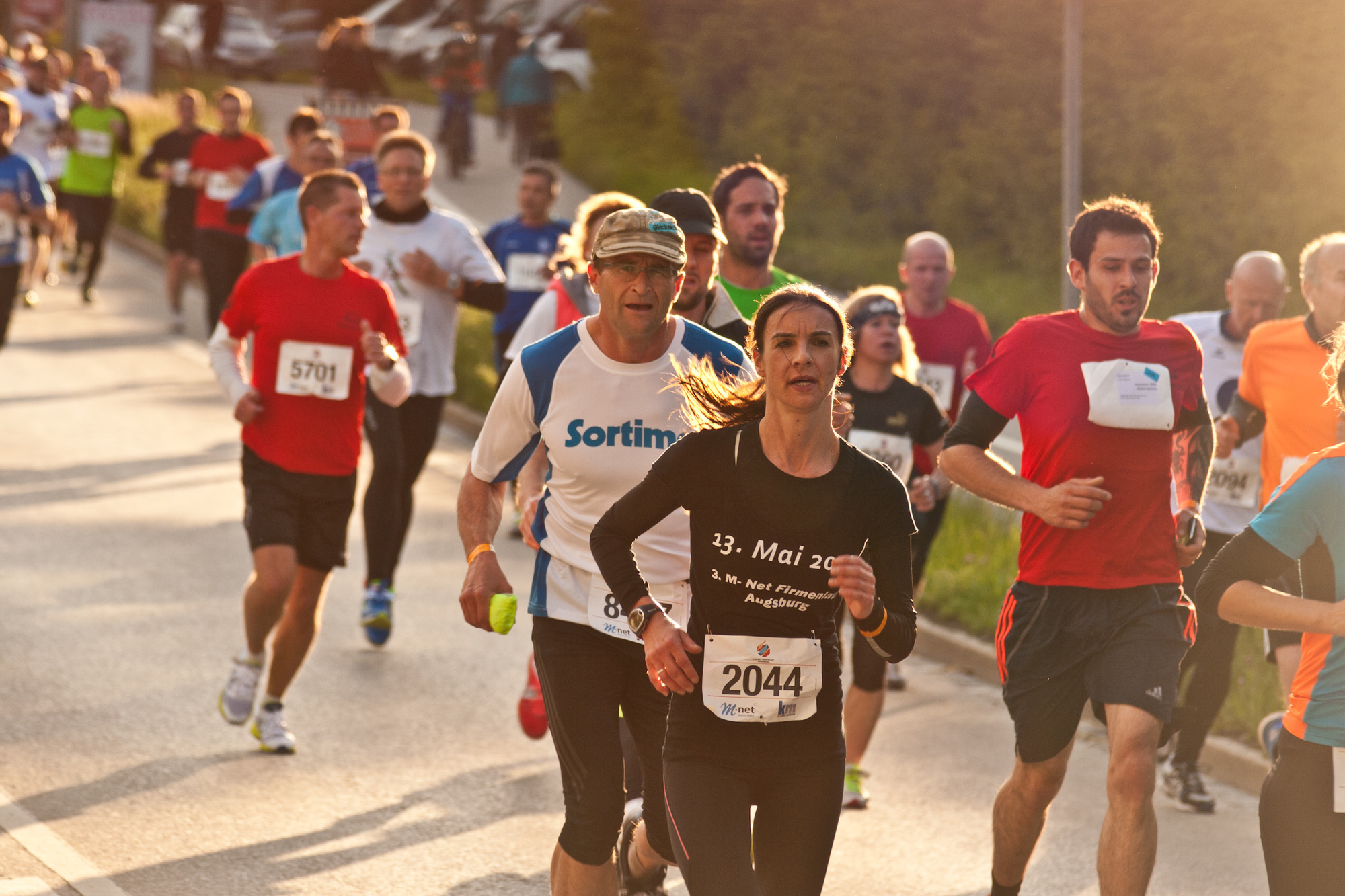 Bis zu 10.000 Läufer können beim 4. M-net Firmenlauf 2015 starten. Foto: B4B SCHWABEN
