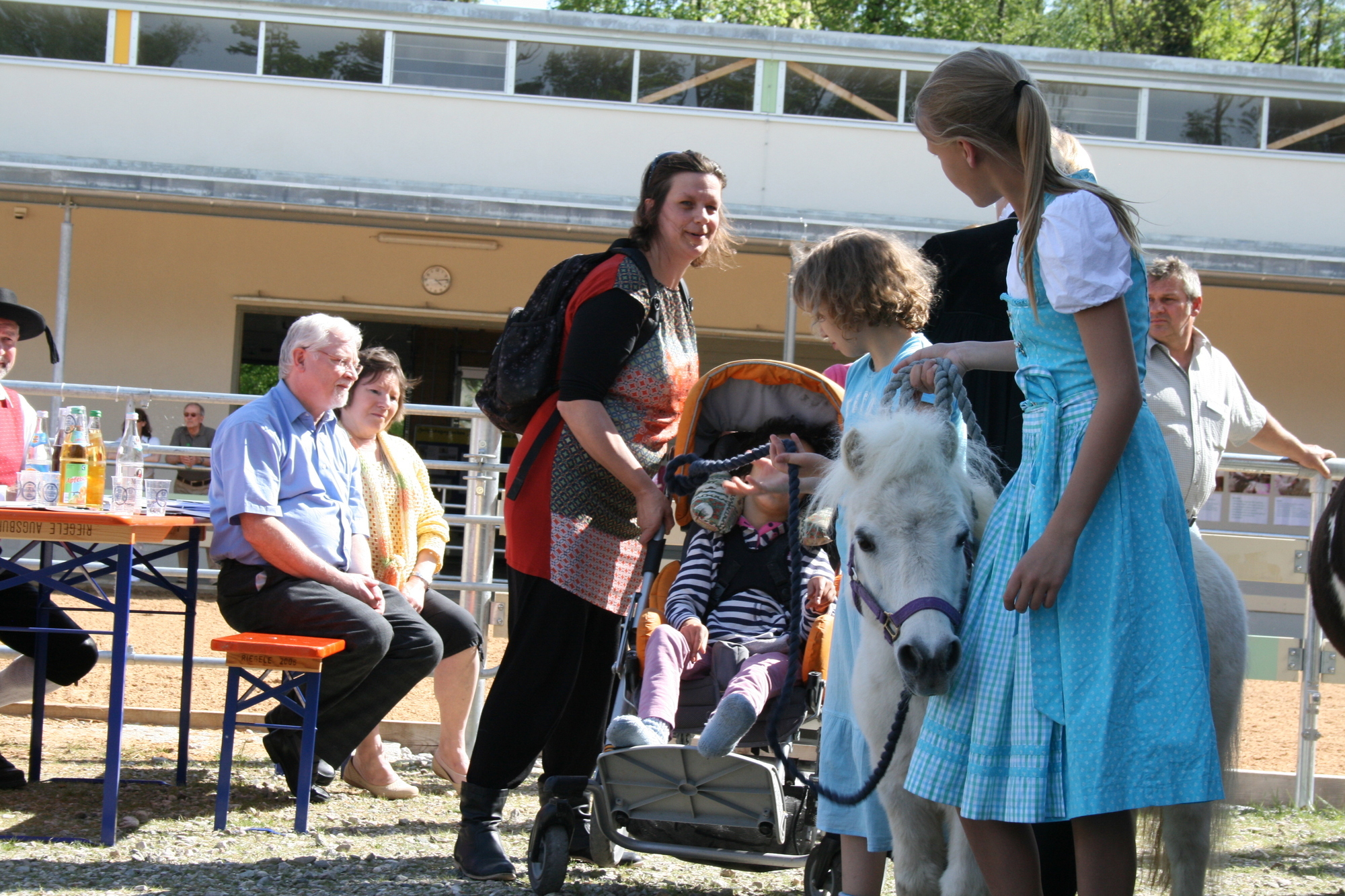 Am 8. Mai 2015 wurde das Therapiezentrum Ziegelhof in Stadtbergen offiziell eröffnet. Foto: B4B SCHWABEN