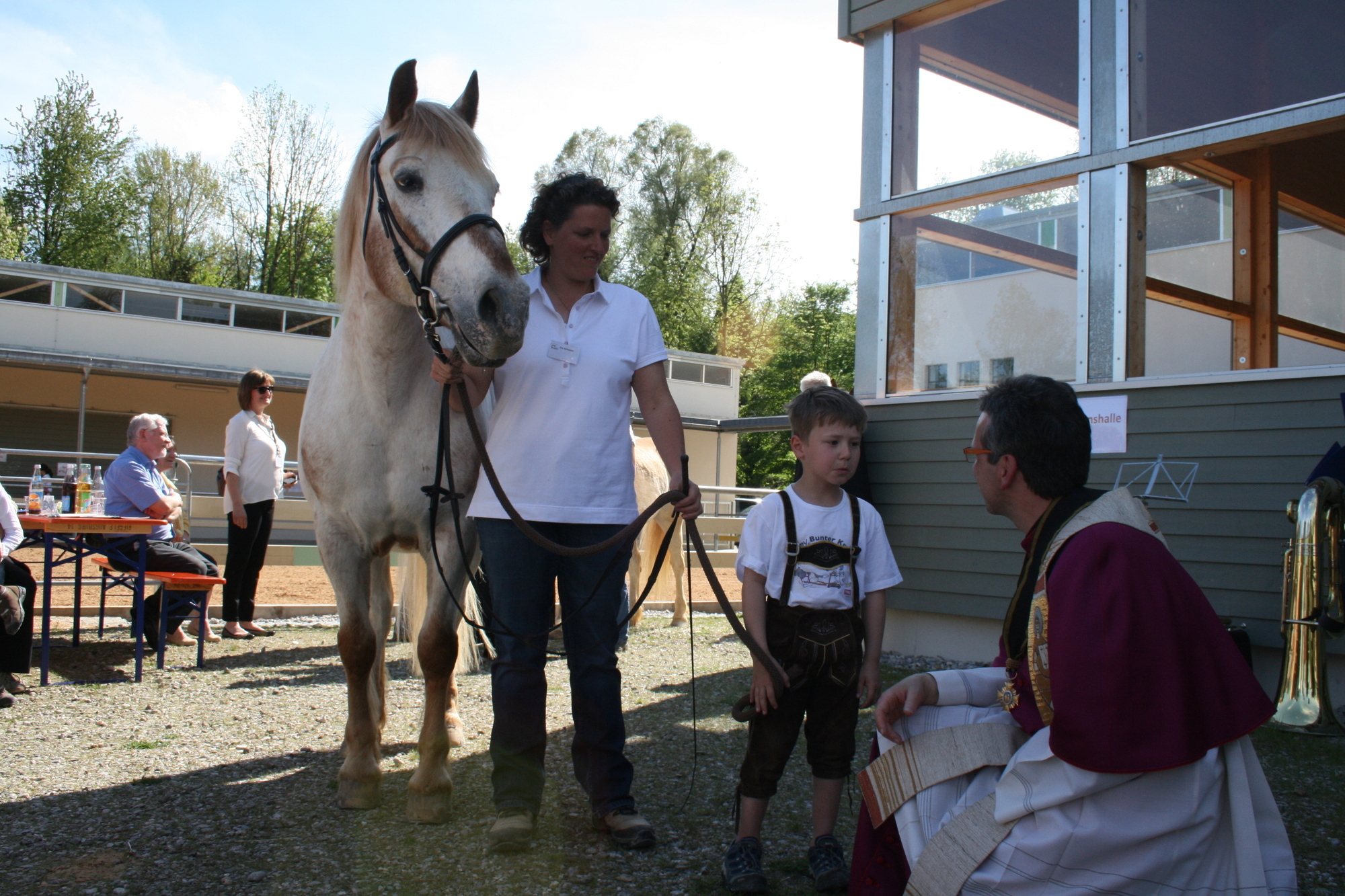 Am 8. Mai 2015 wurde das Therapiezentrum Ziegelhof in Stadtbergen offiziell eröffnet. Foto: B4B SCHWABEN