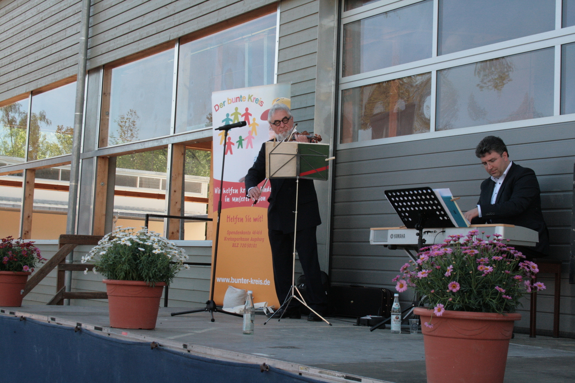 Am 8. Mai 2015 wurde das Therapiezentrum Ziegelhof in Stadtbergen offiziell eröffnet. Foto: B4B SCHWABEN
