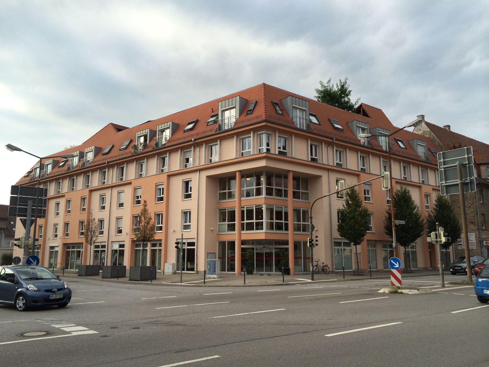 Die PATRIZIA Immobilien AG kauft Pflegeheim-Immobilie Haus "Sankt Katharina" in Heppenheim. Foto: PATRIZIA