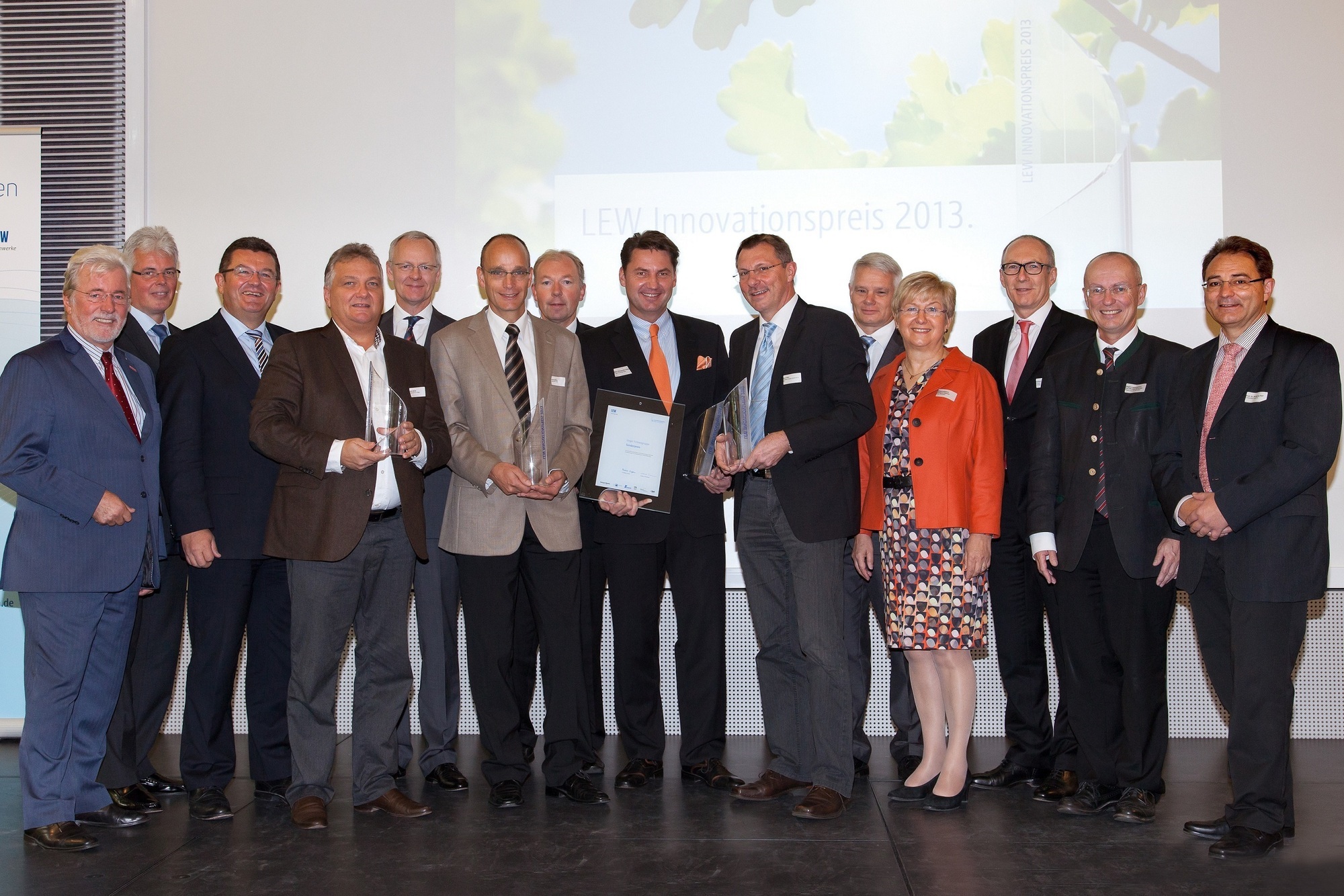 Die Preisträger des letzten LEW Innovationspreises im Jahr 2013. Foto: Bleier / Lechwerke AG