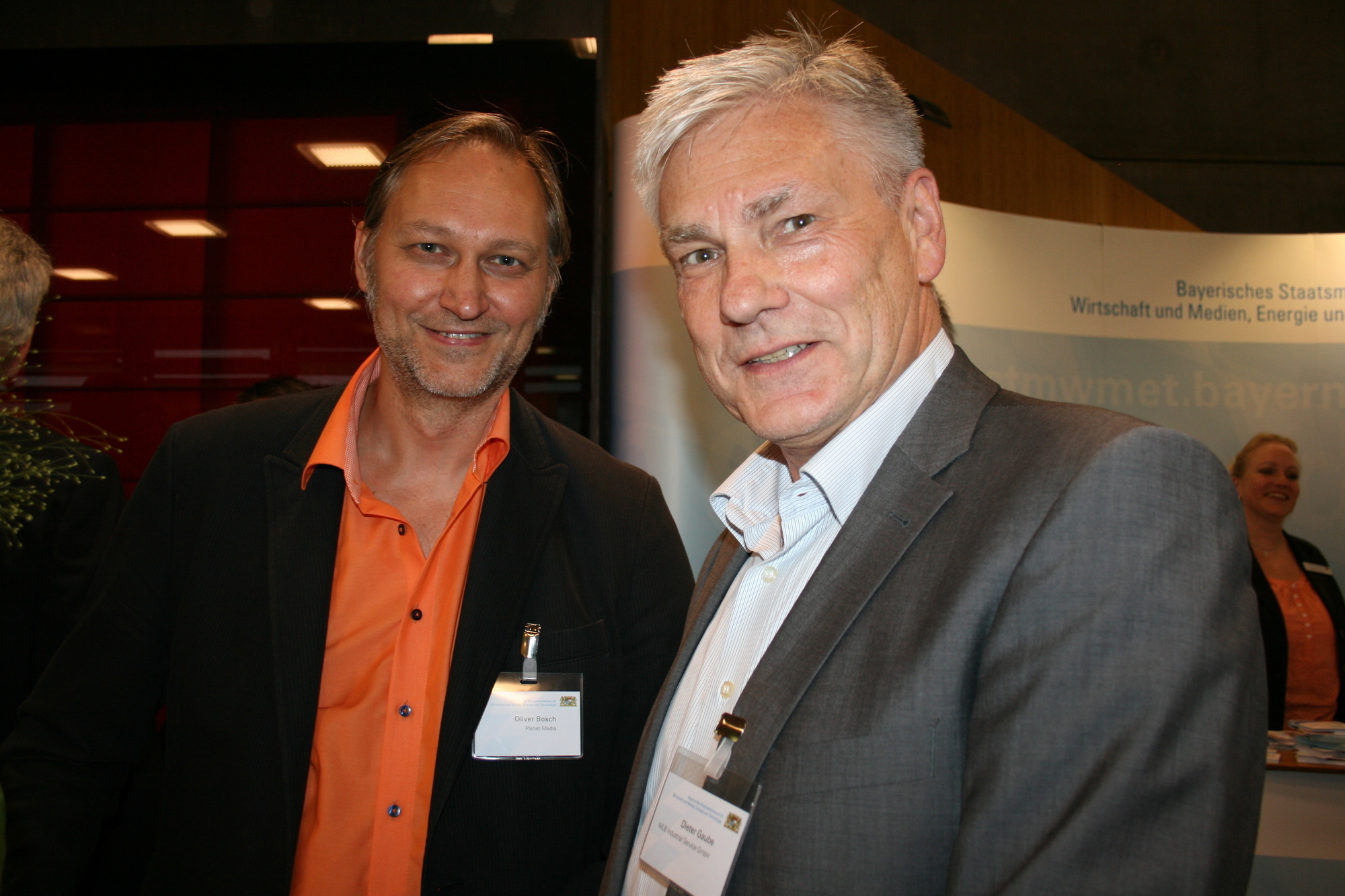 Am 8. Juni 2015 war Bayerns Wirtschaftsministerin Ilse Aigner zu Gast im Fraunhofer Institut Augsburg. Foto: B4B SCHWABEN