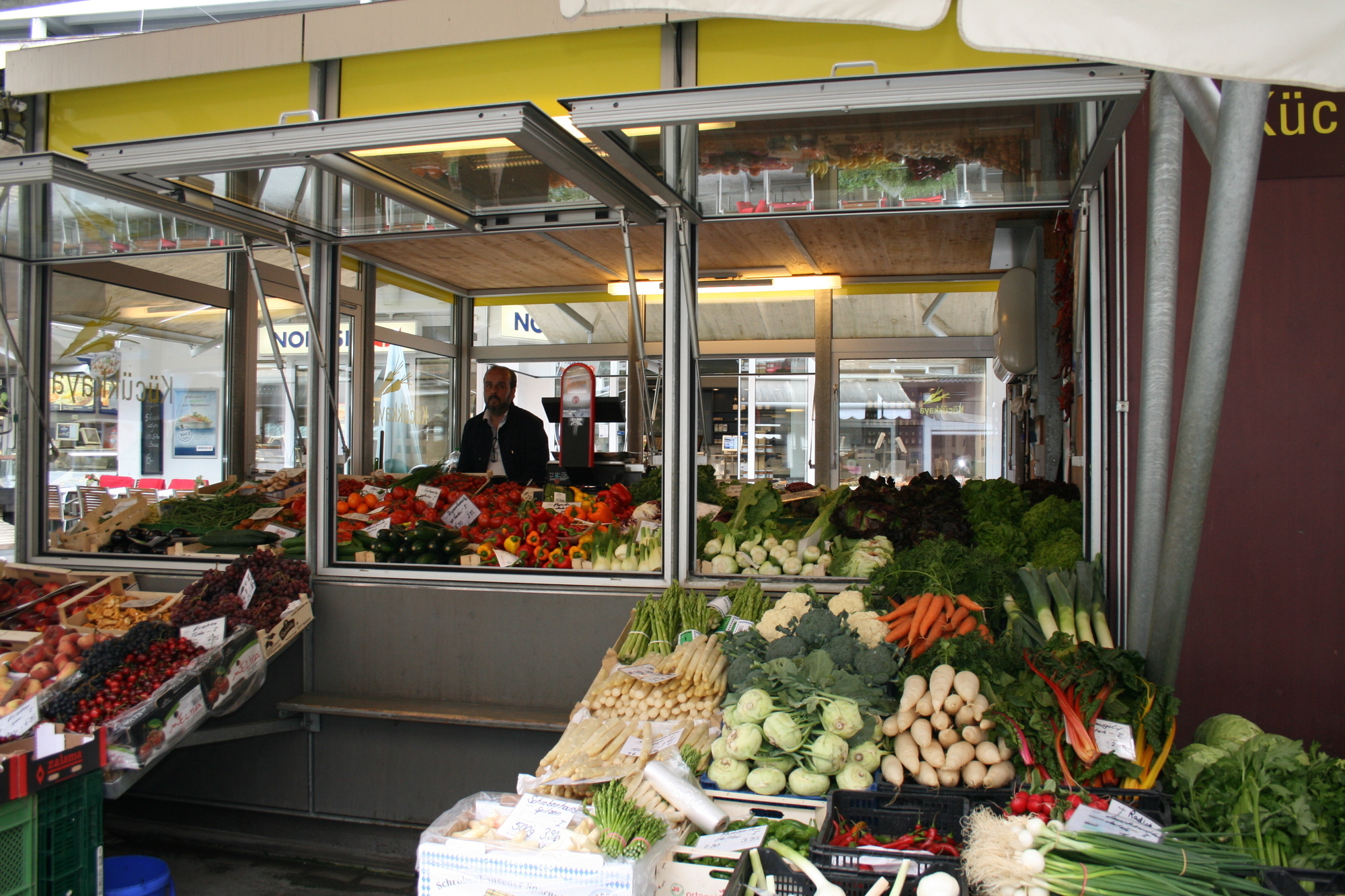 Die Händler auf dem Stadtmarkt sehen die Situation entspannt. Foto: B4B SCHWABEN
