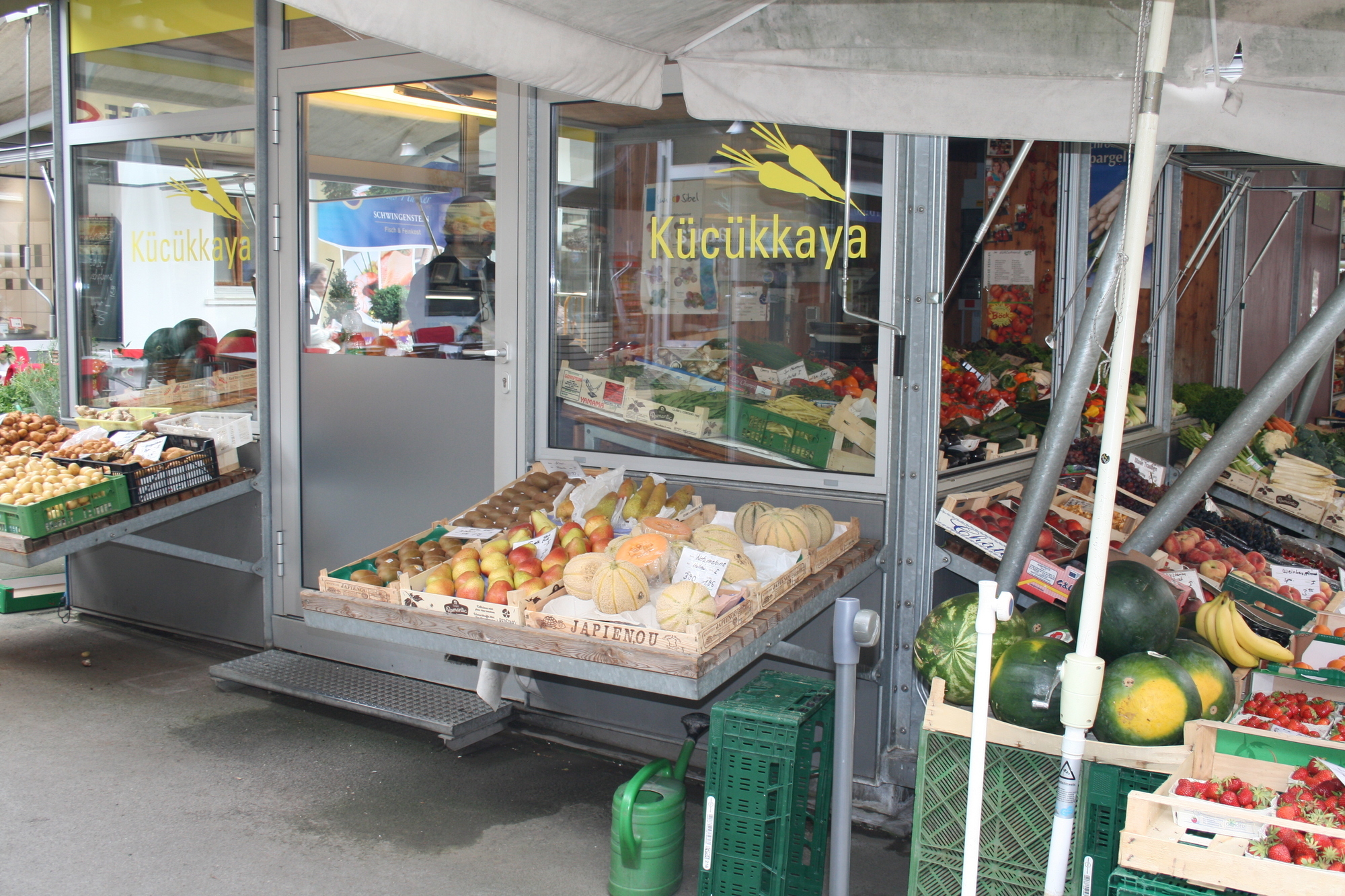 Die Händler auf dem Stadtmarkt sehen die Situation entspannt. Foto: B4B SCHWABEN