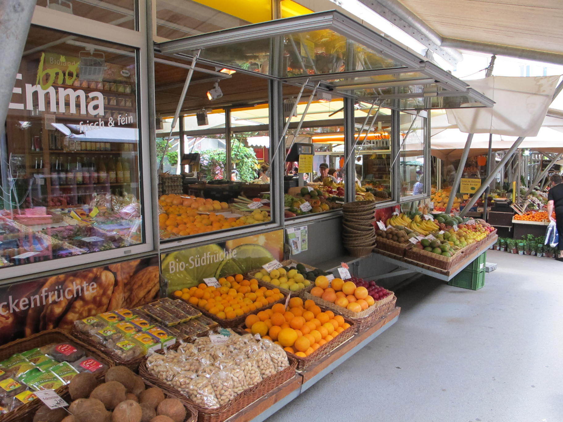 Stadtmarkt stehen Sanierungen bevor - so sieht er jetzt noch aus. Foto: B4B SCHWABEN