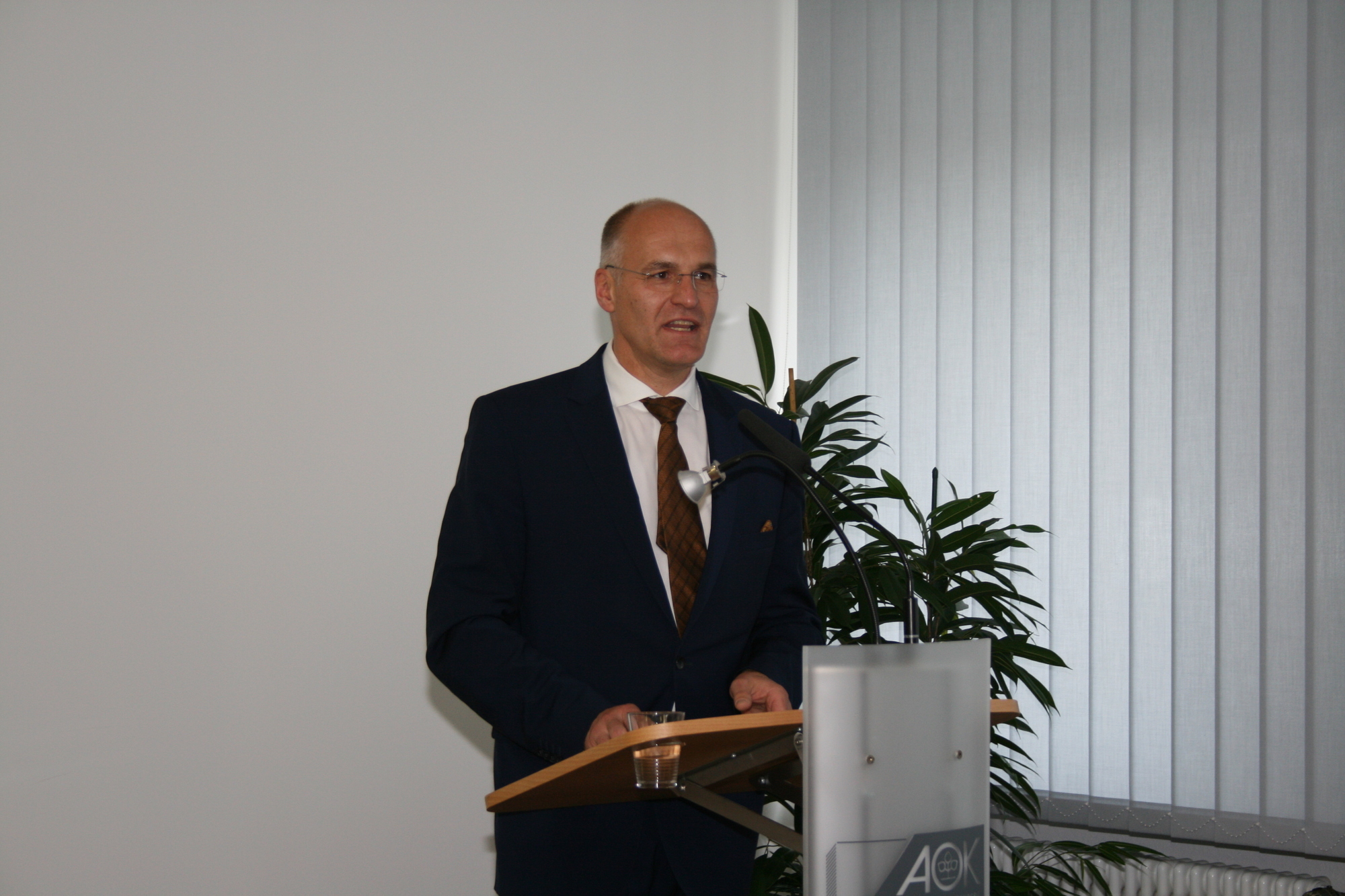Festakt der AOK Augsburg zum Abschluss der Sanierungsarbeiten. Foto: B4B SCHWABEN