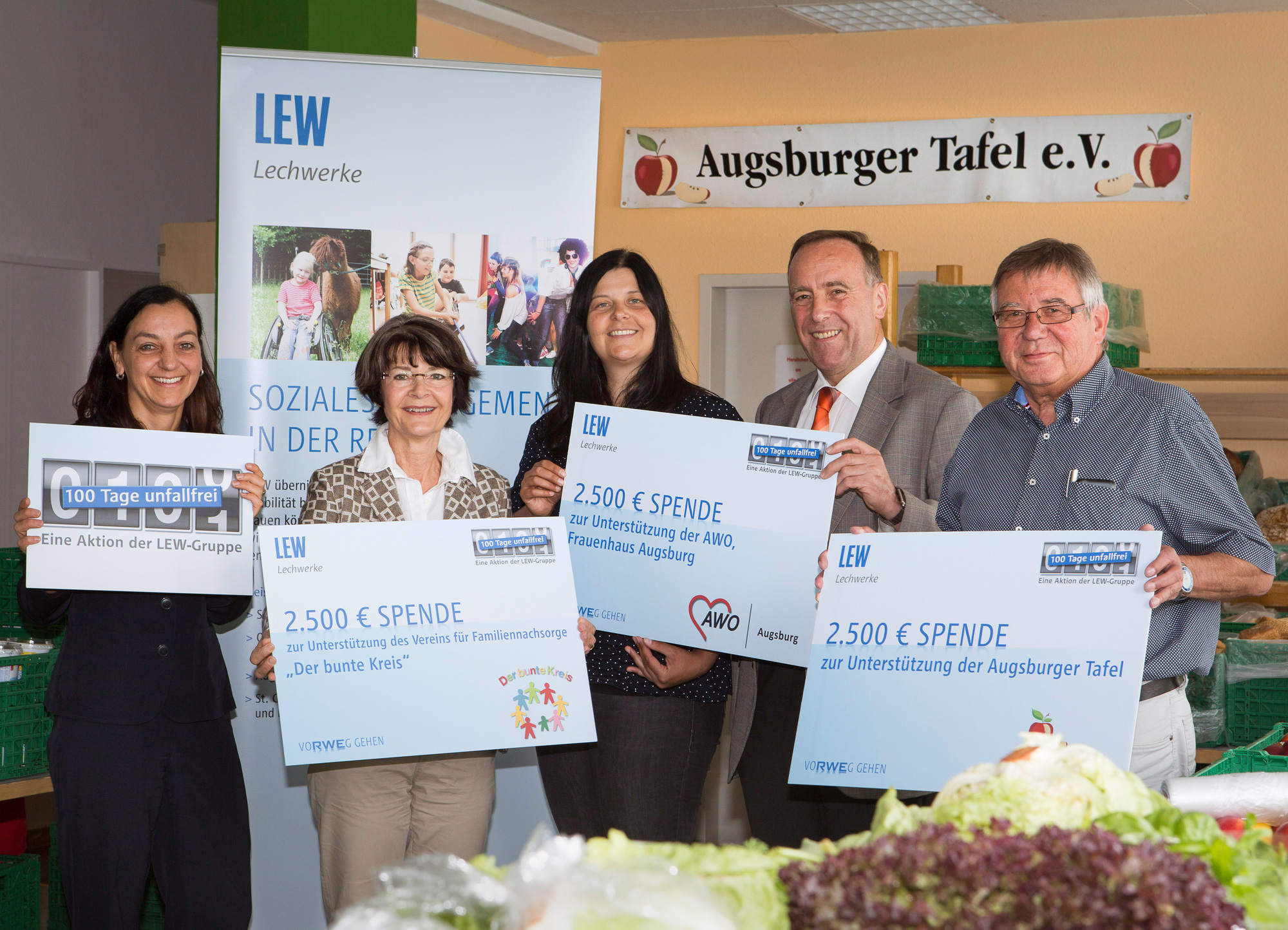 LEW spendet insgesamt 10.000 Euro für gemeinnützige Organisationen. Foto: Bleier / LEW