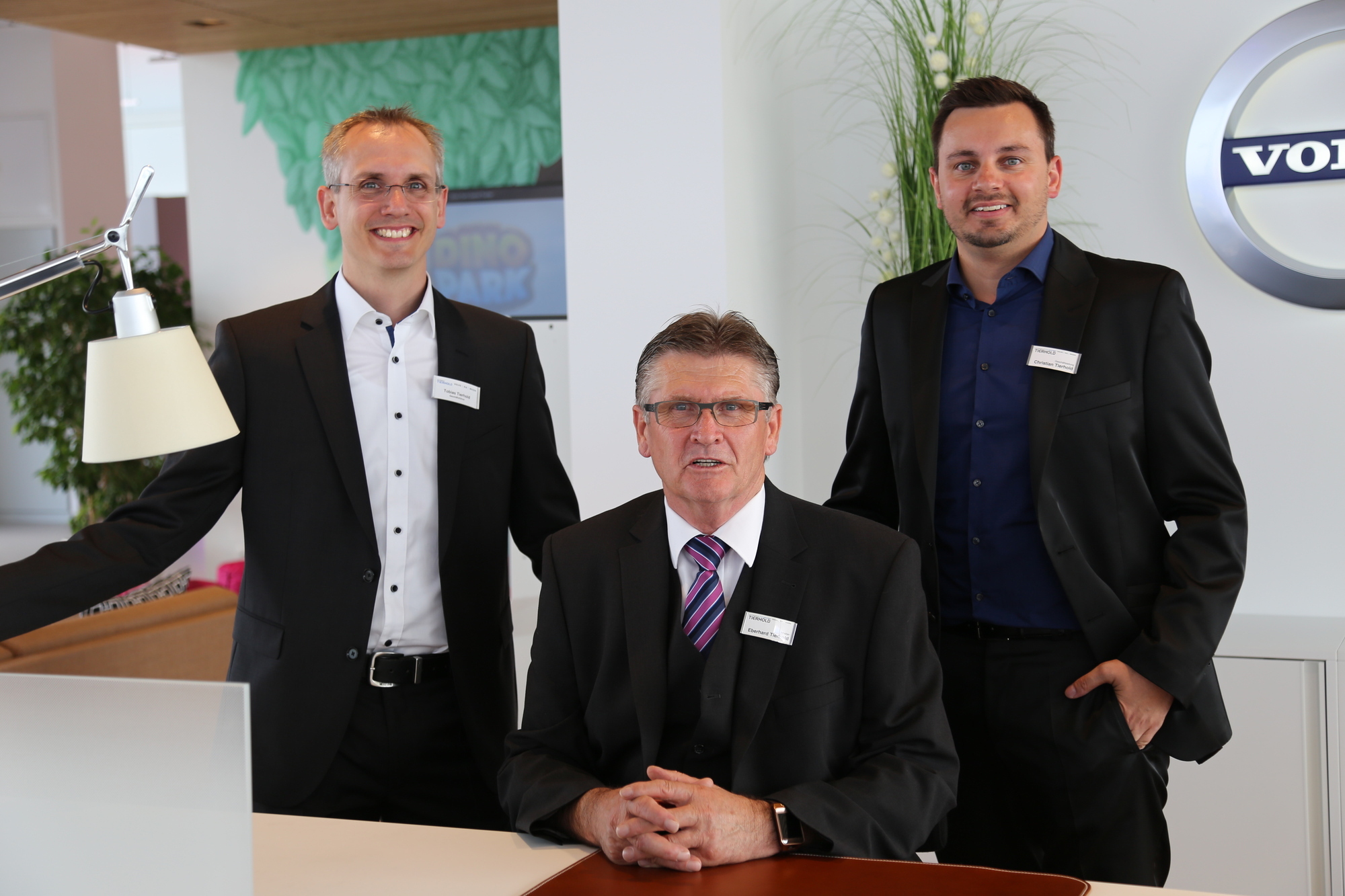 Autohaus Tierhold feiert Neueröffnung nach großem Umbau. Foto: B4B SCHWABEN