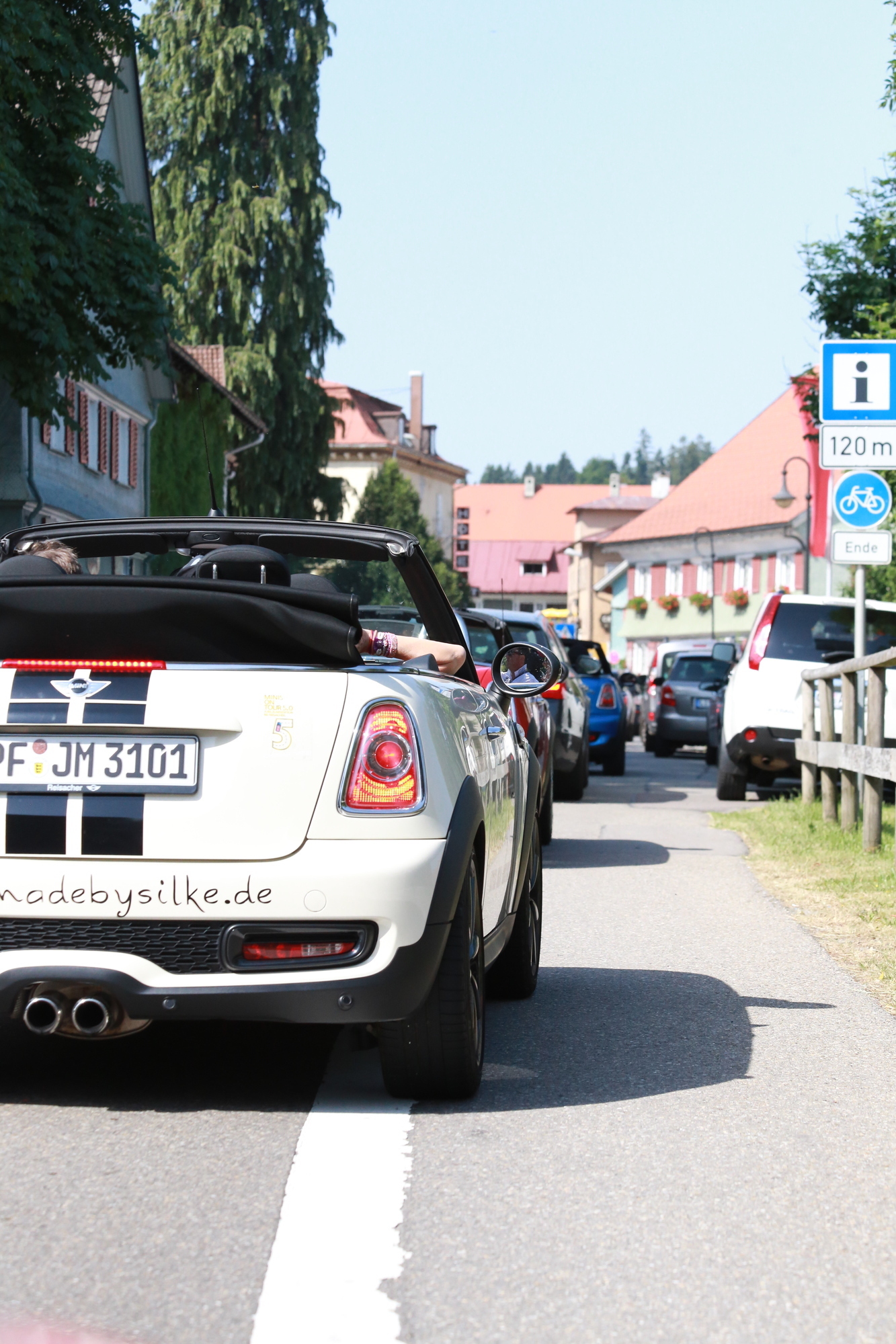 Reisacher bringt 152 MINIs auf die Straße bei MINIS ON TOUR 5.0