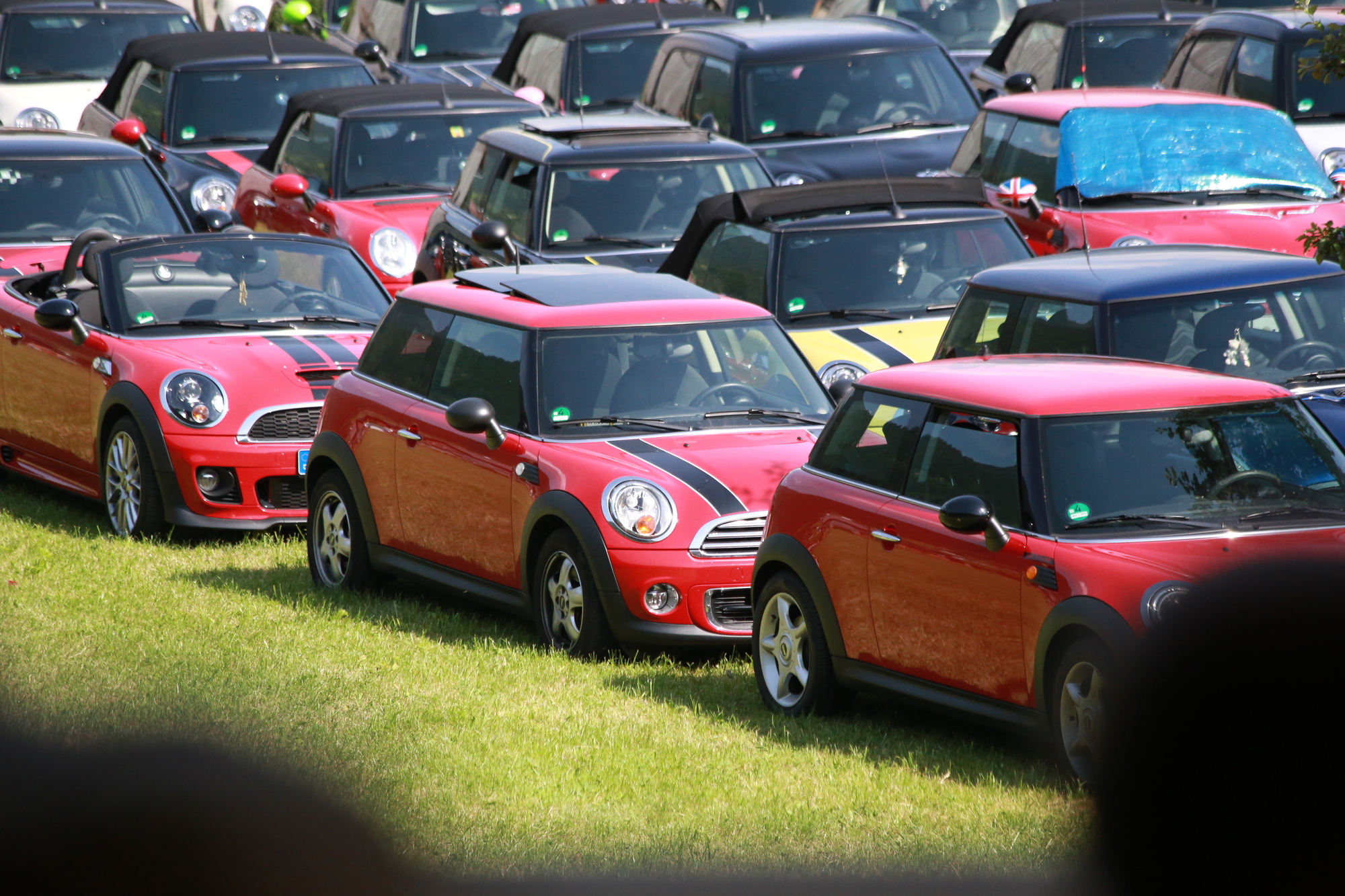 Reisacher bringt 152 MINIs auf die Straße bei MINIS ON TOUR 5.0
