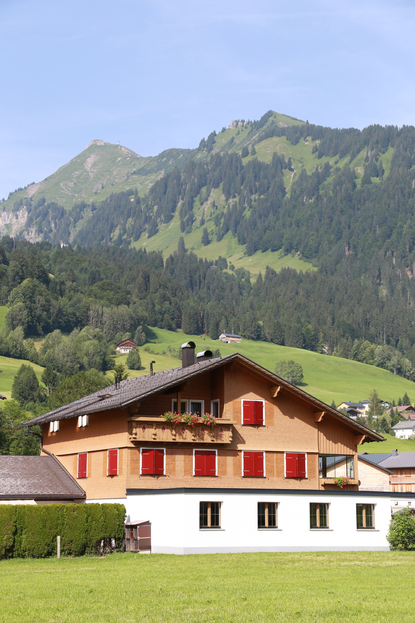 Reisacher bringt 152 MINIs auf die Straße bei MINIS ON TOUR 5.0