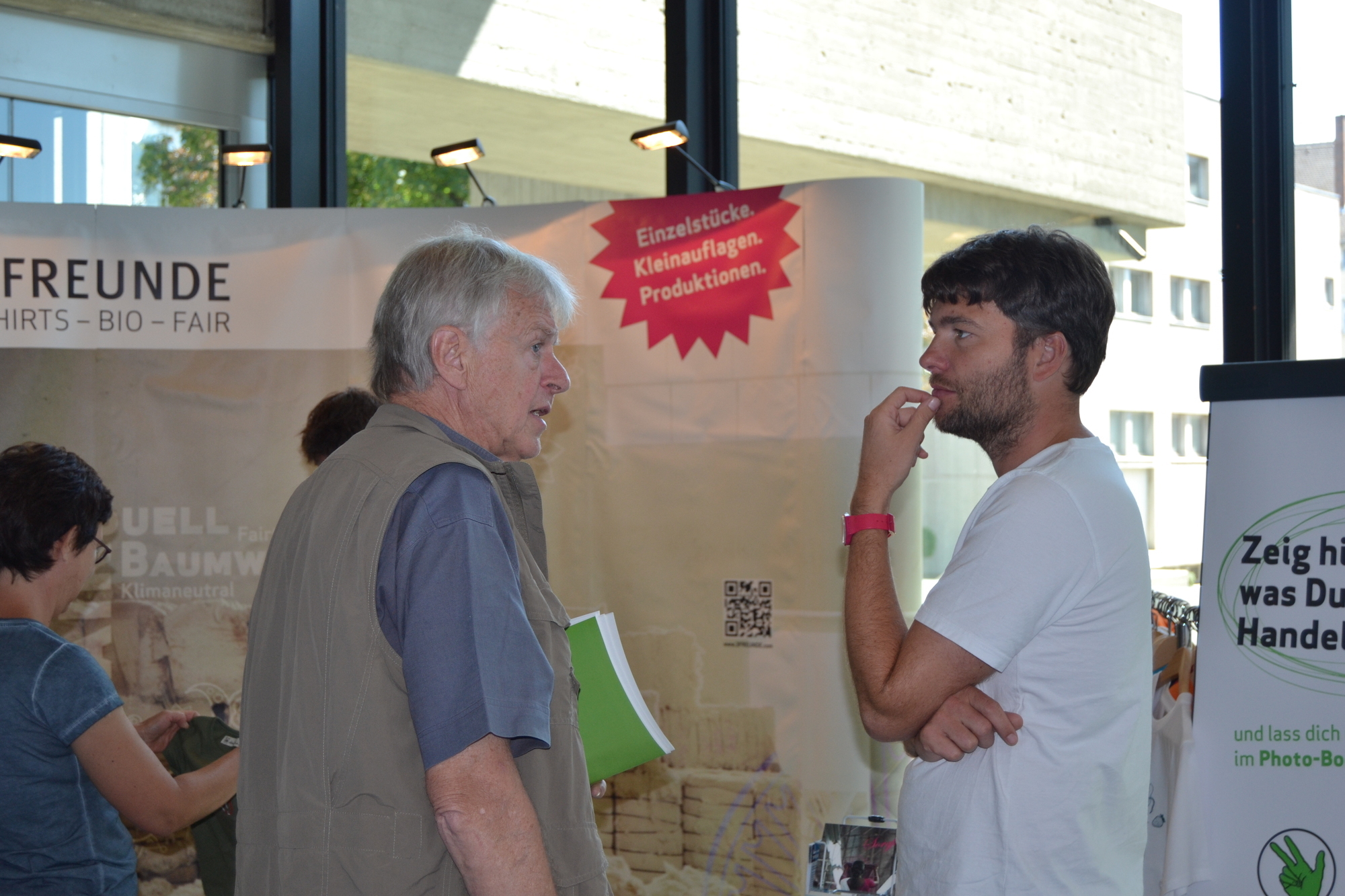 Bei der Fair Handels Messe Bayern trafen sich die wichtigen Vertreter des Fairen Handels in Bayern. Foto: B4B SCHWABEN