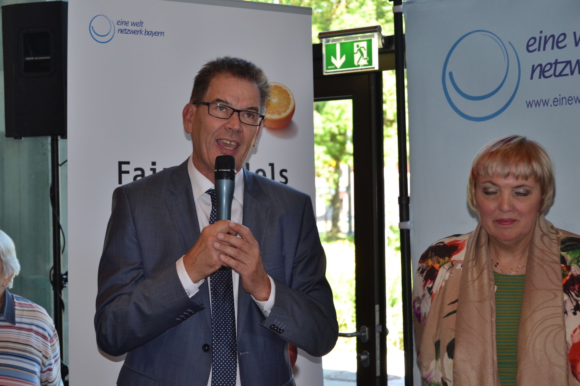 Bei der Fair Handels Messe Bayern trafen sich die wichtigen Vertreter des Fairen Handels in Bayern. Foto: B4B SCHWABEN
