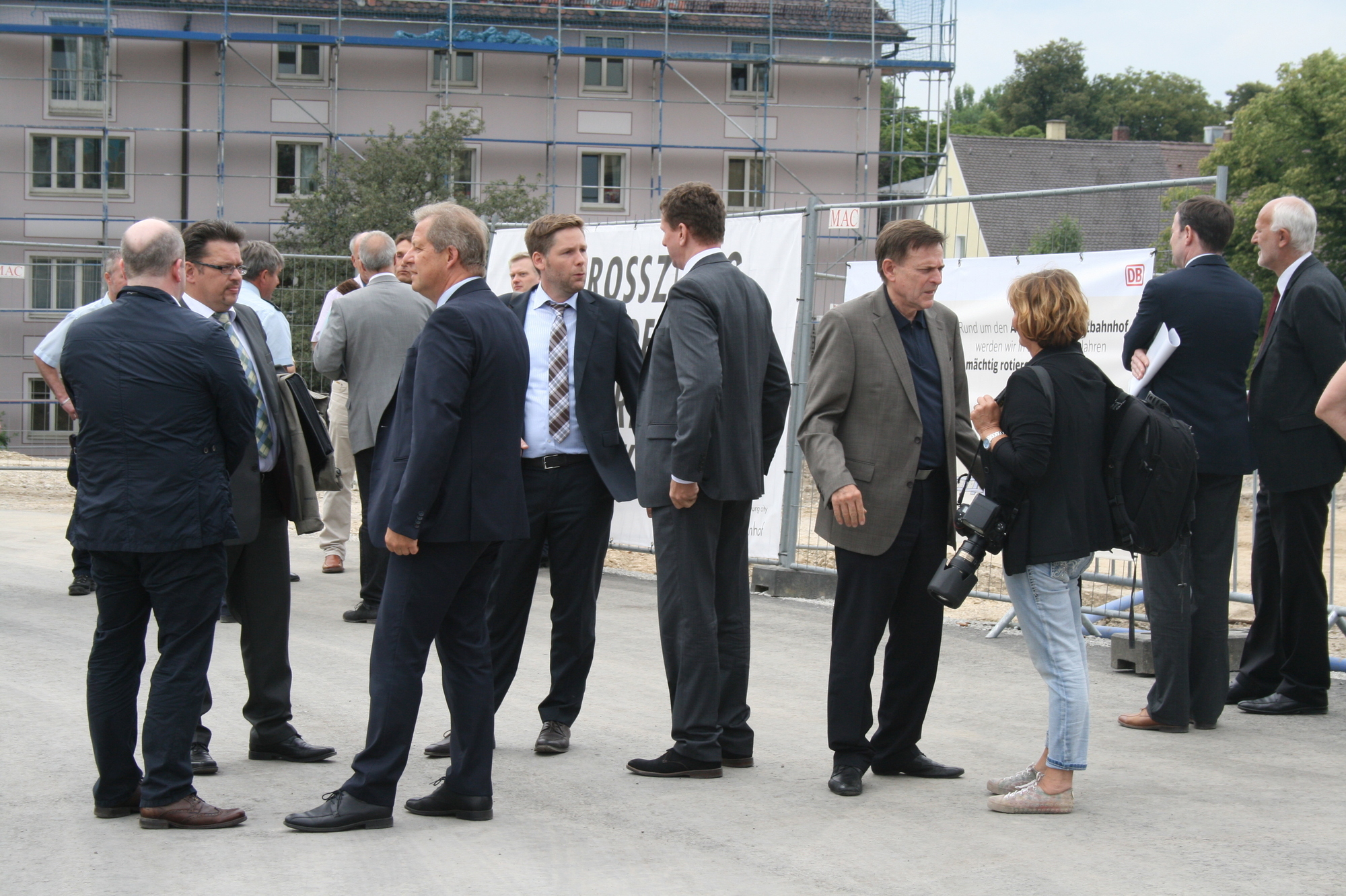 Am 13. Juli 2015 fiel der symbolische Startschuss für das Projekt Augsburg City Hauptbahnhof. Foto: B4B SCHWABEN
