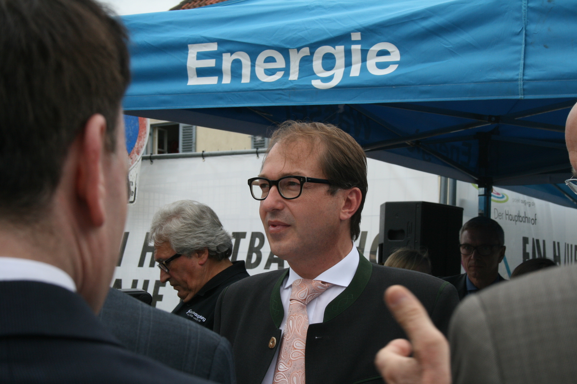 Am 13. Juli 2015 fiel der symbolische Startschuss für das Projekt Augsburg City Hauptbahnhof. Foto: B4B SCHWABEN
