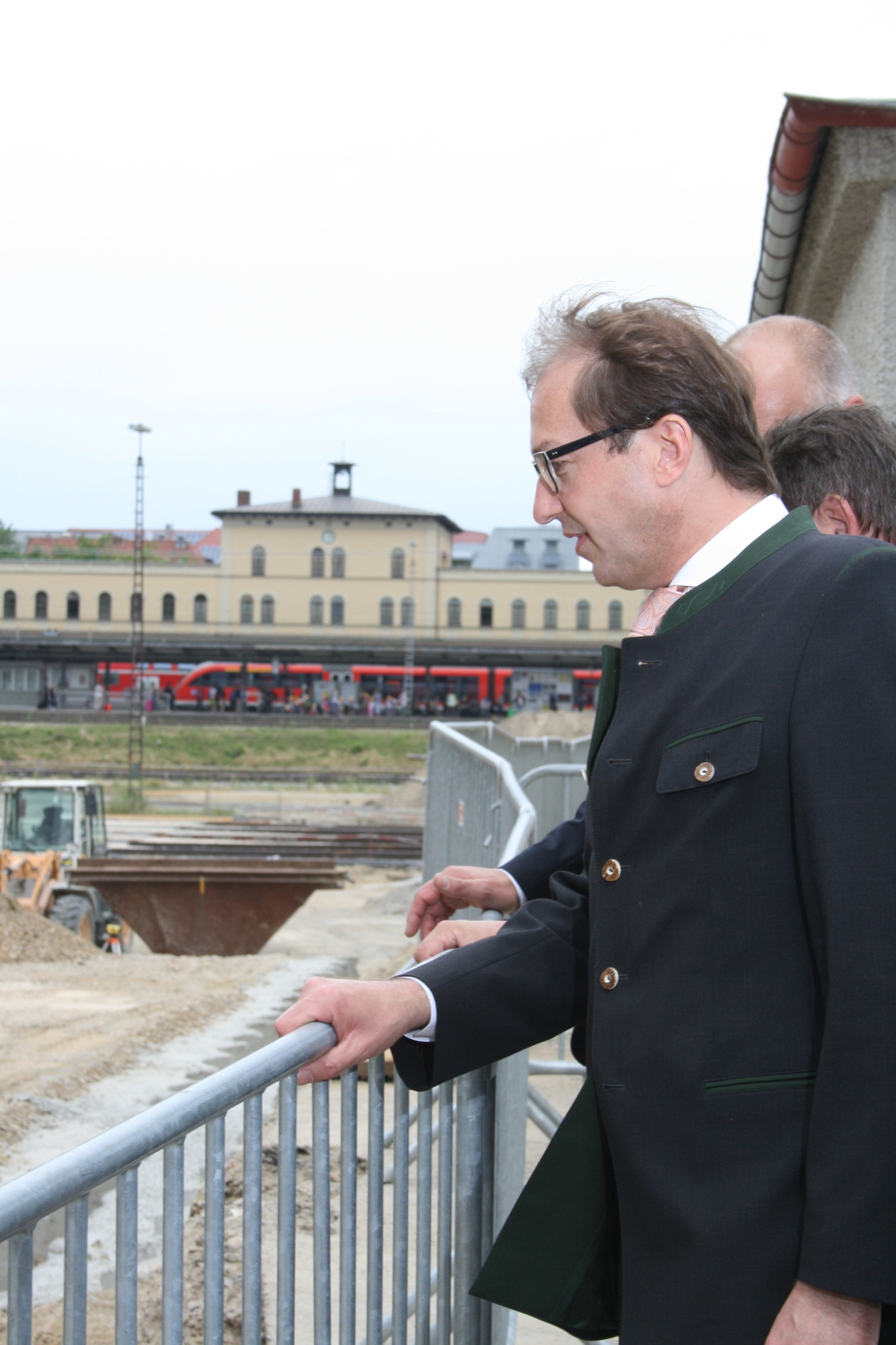 Am 13. Juli 2015 fiel der symbolische Startschuss für das Projekt Augsburg City Hauptbahnhof. Foto: B4B SCHWABEN