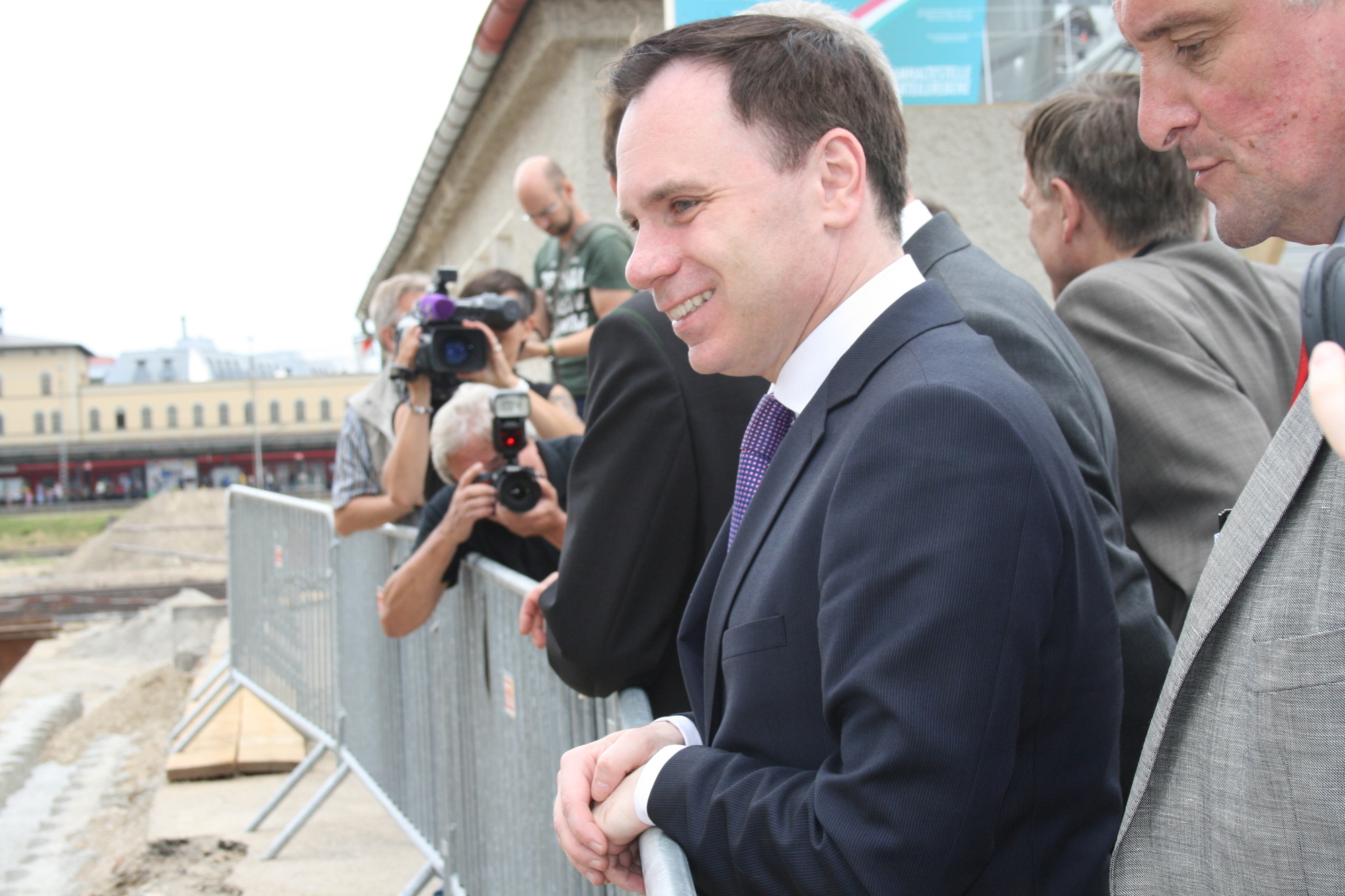 Am 13. Juli 2015 fiel der symbolische Startschuss für das Projekt Augsburg City Hauptbahnhof. Foto: B4B SCHWABEN