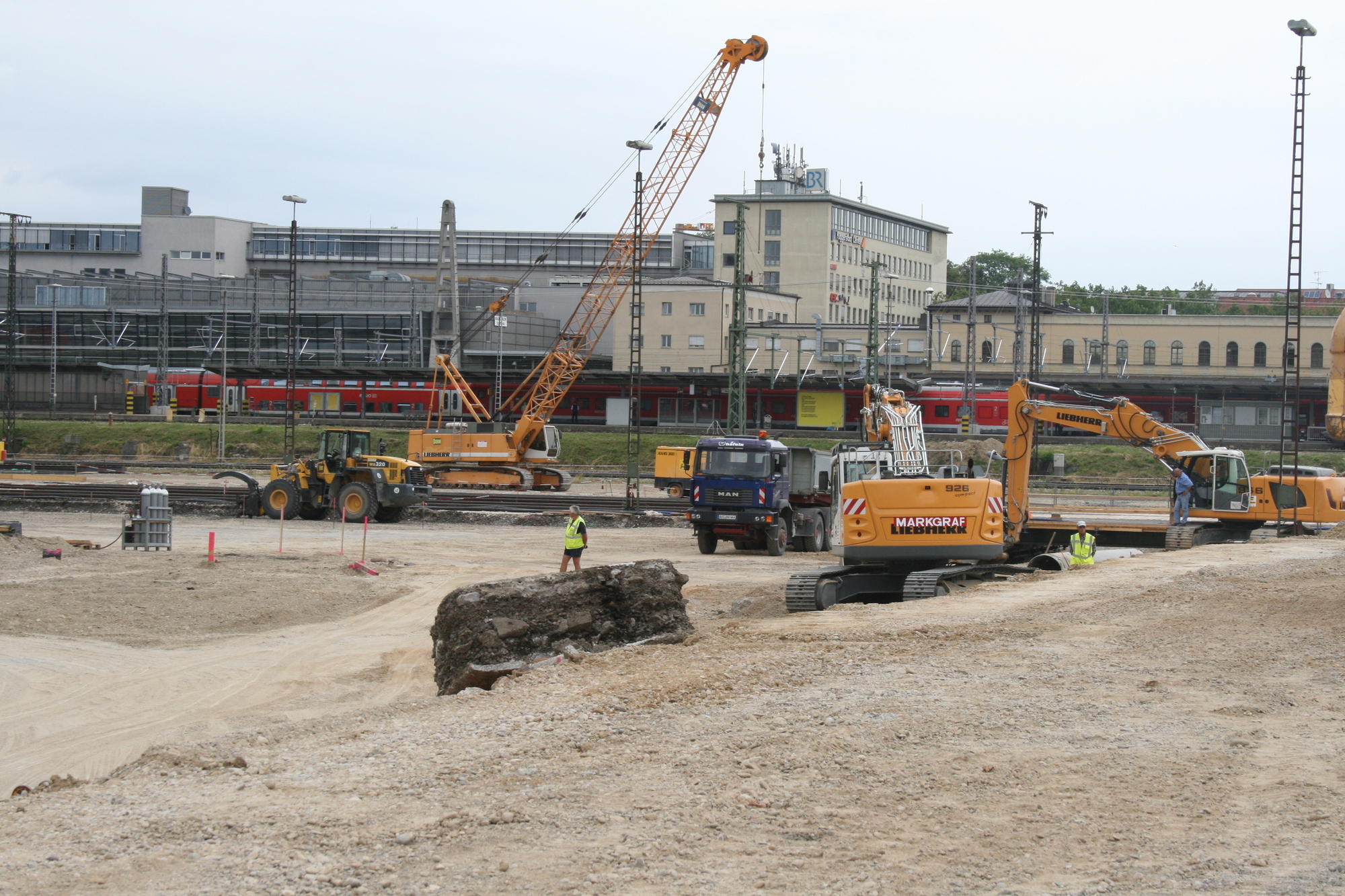 Am 13. Juli 2015 fiel der symbolische Startschuss für das Projekt Augsburg City Hauptbahnhof. Foto: B4B SCHWABEN