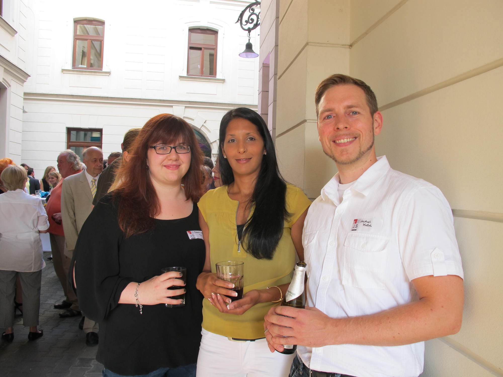 250 Gäste feiern beim A³ Sommerfest im Martini-Palais. Foto: B4B SCHWABEN