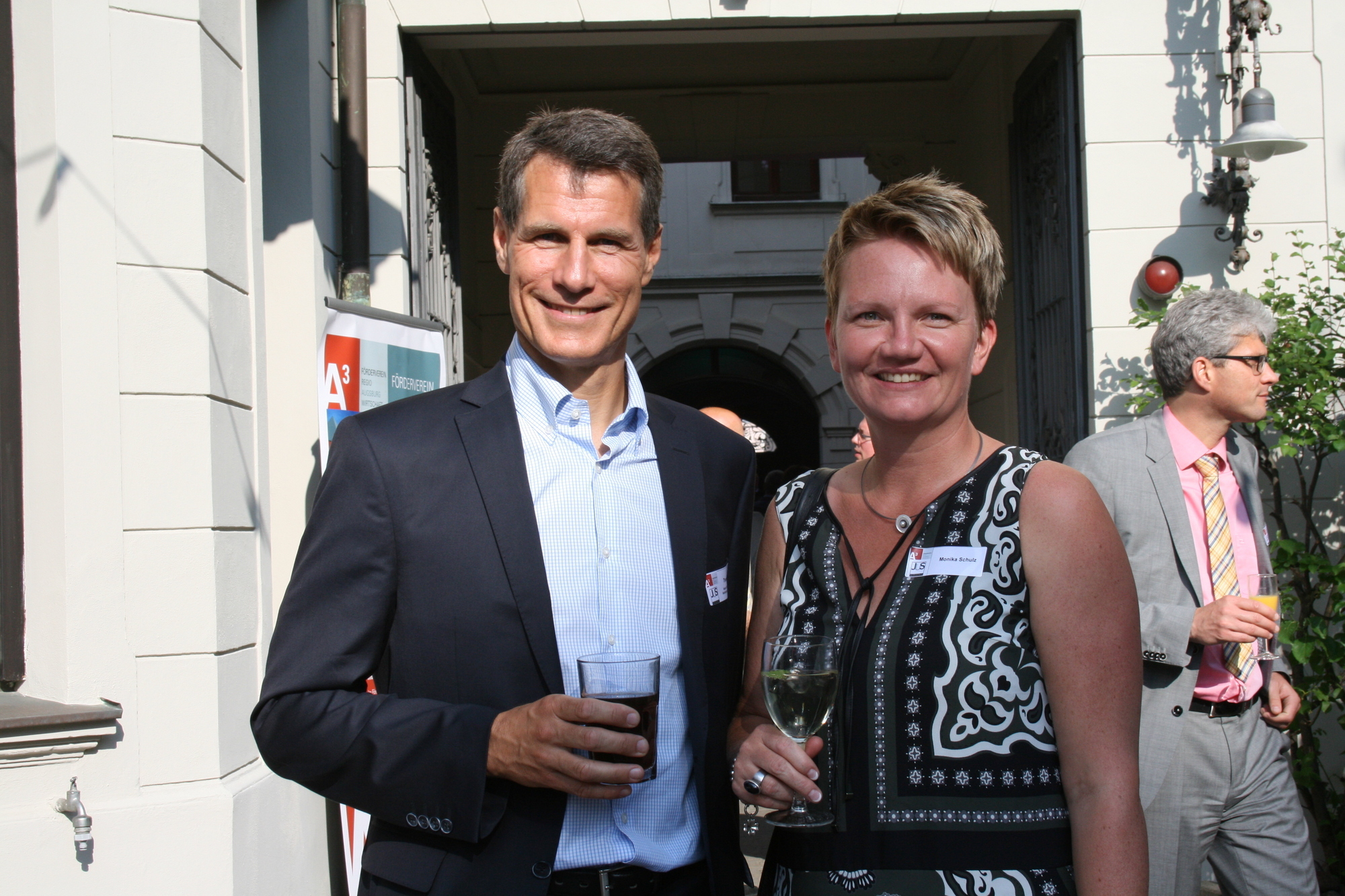 250 Gäste feiern beim A³ Sommerfest im Martini-Palais. Foto: B4B SCHWABEN