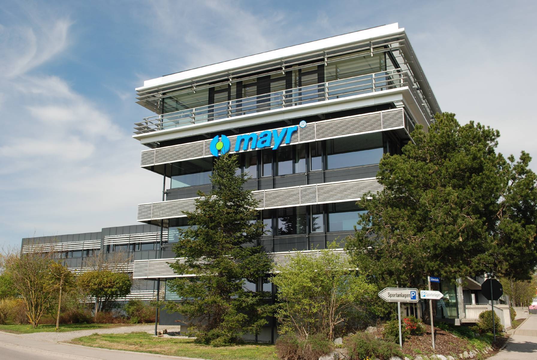Das Verwaltungsgebäude in Mauerstetten. Foto: Mayr Antriebstechnik