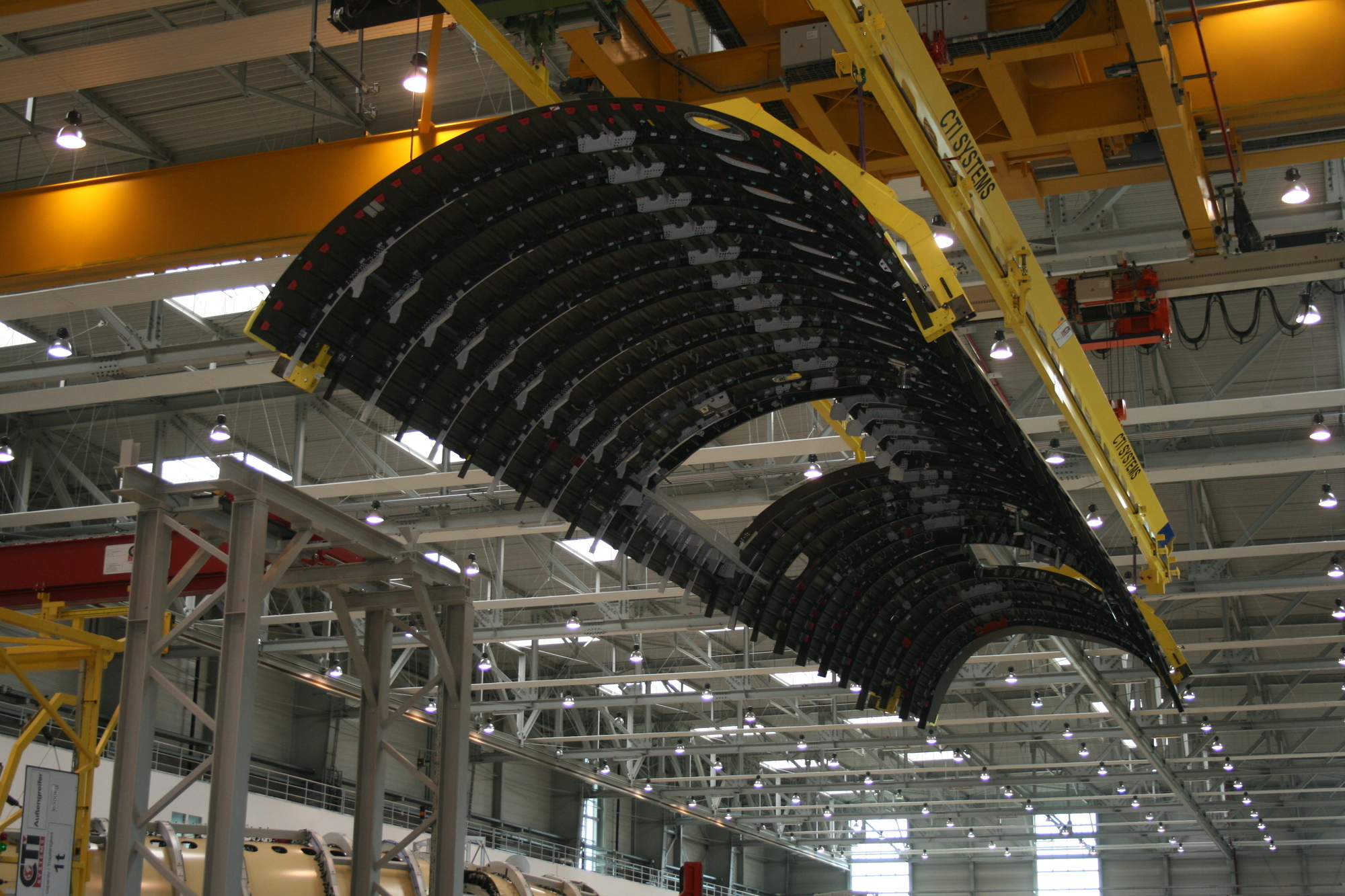 Airbus erhält erste CFK-Bauteile von Premium AEROTEC in Augsburg. Foto: B4B SCHWABEN