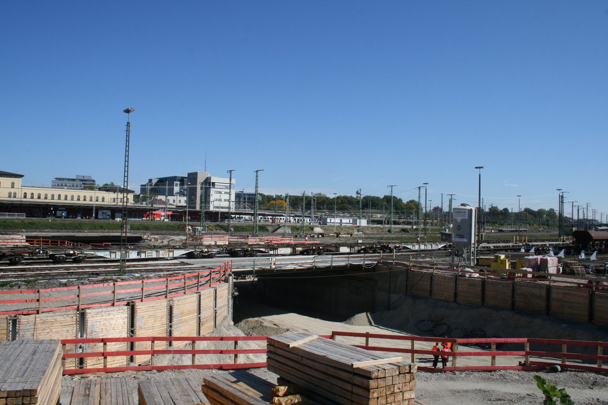 Die Arbeiten gehen voran - Hauptbahnhof-Tunnel zur Hälfte fertig. Foto: B4B SCHWABEN