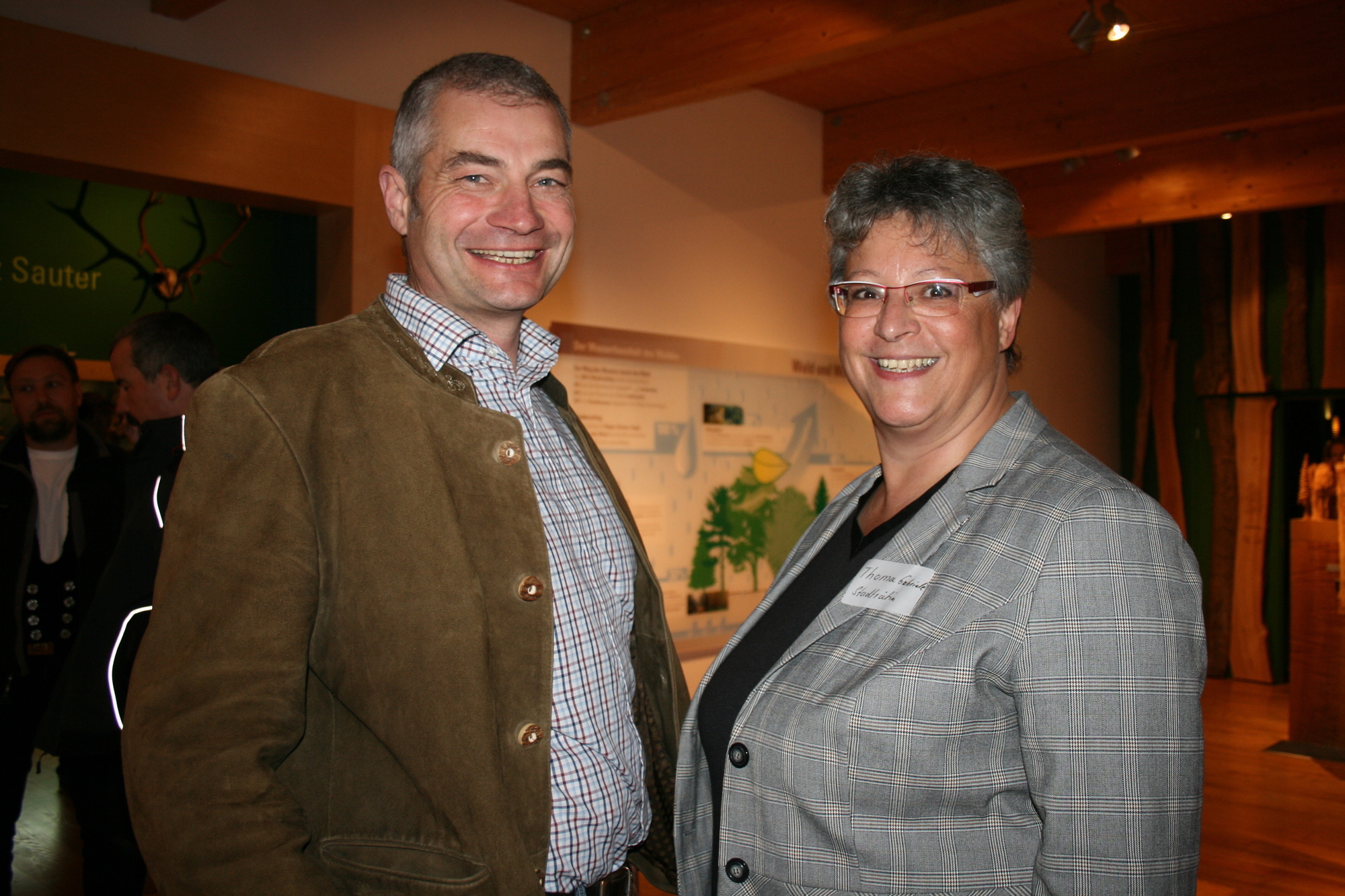 Das Netzwerktreffen der Wirtschaftsförderung fand im Waldpavillon statt. Foto: B4B SCHWABEN