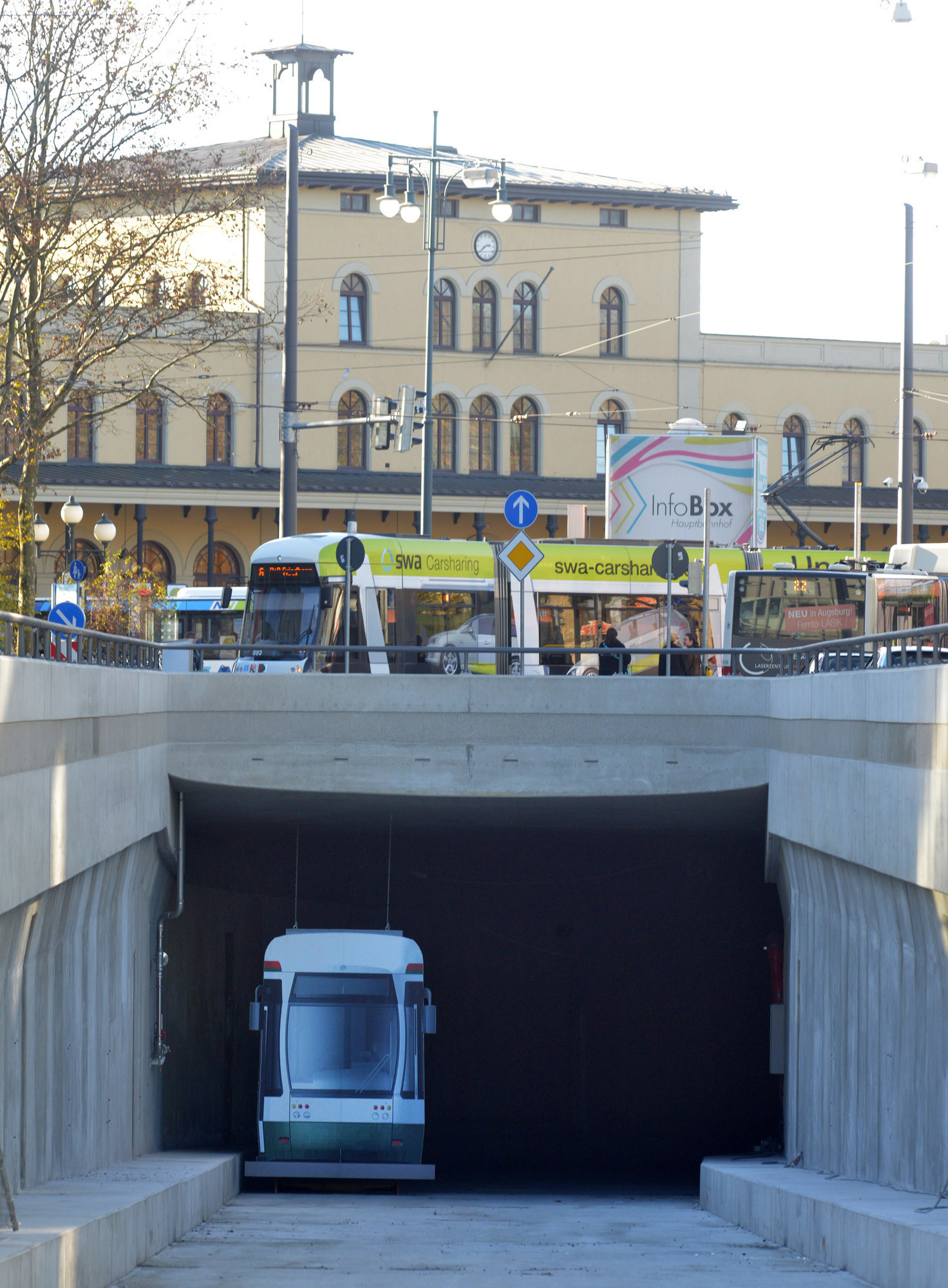 Ab 2022 werden die Straßenbahnen aus dem Tunnel auf die Halderstraße fahren. Foto: swa