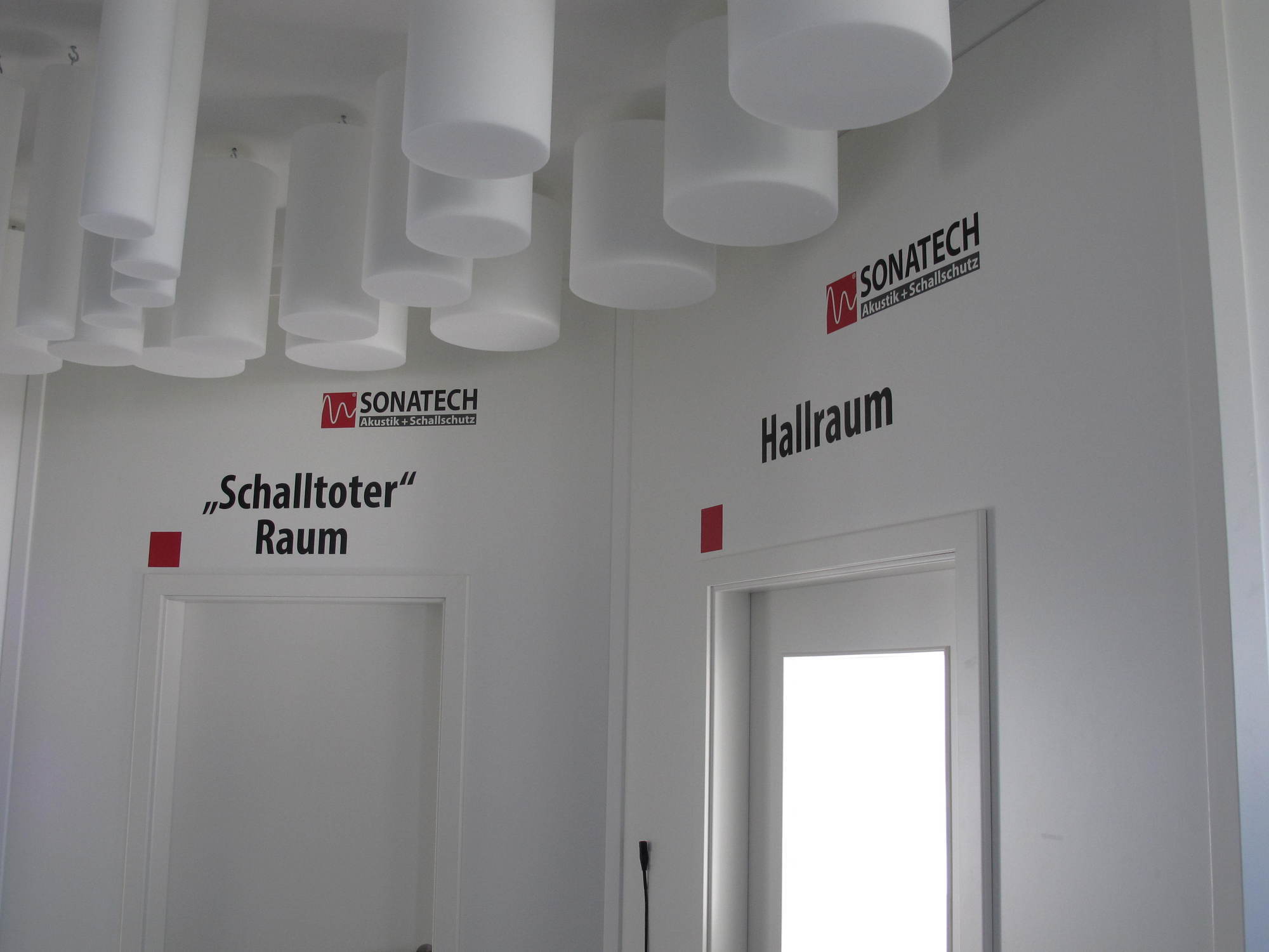 Sonatech erklärt: Darum ist Raumakustik so wichtig. Foto: B4B WIRTSCHAFTSLEBEN SCHWABEN