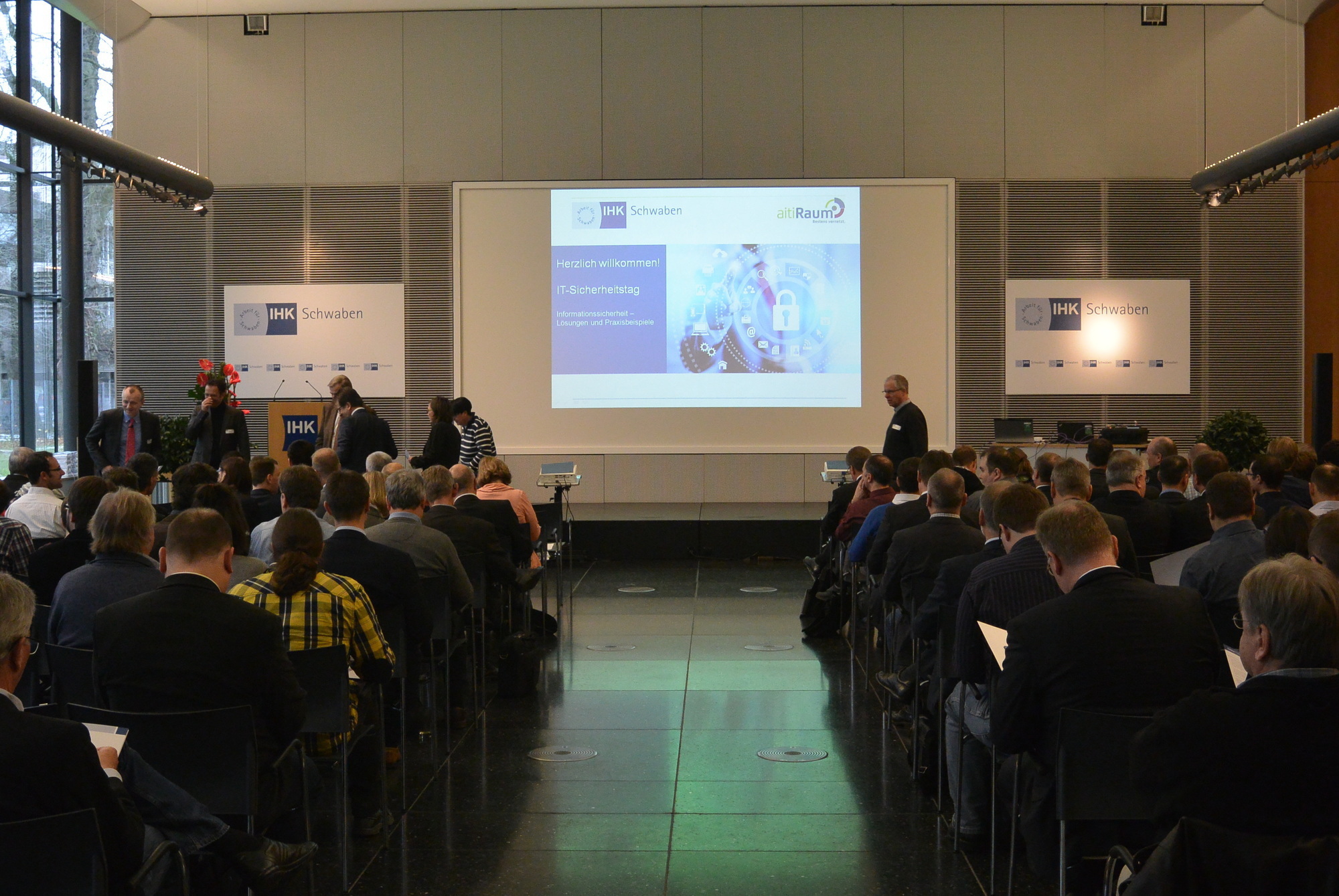 IHK Schwaben und aitiRaum veranstalteten gemeinsame Tagung zum Thema IT-Sicherheit. Foto: B4B WIRTSCHAFTSLEBEN SCHWABEN