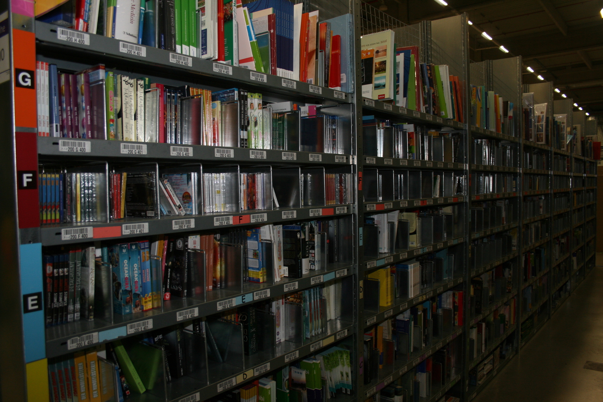 Ein Blick hinter die Kulissen am Amazon Standort in Graben. Foto: B4B WIRTSCHAFTSLEBEN SCHWABEN