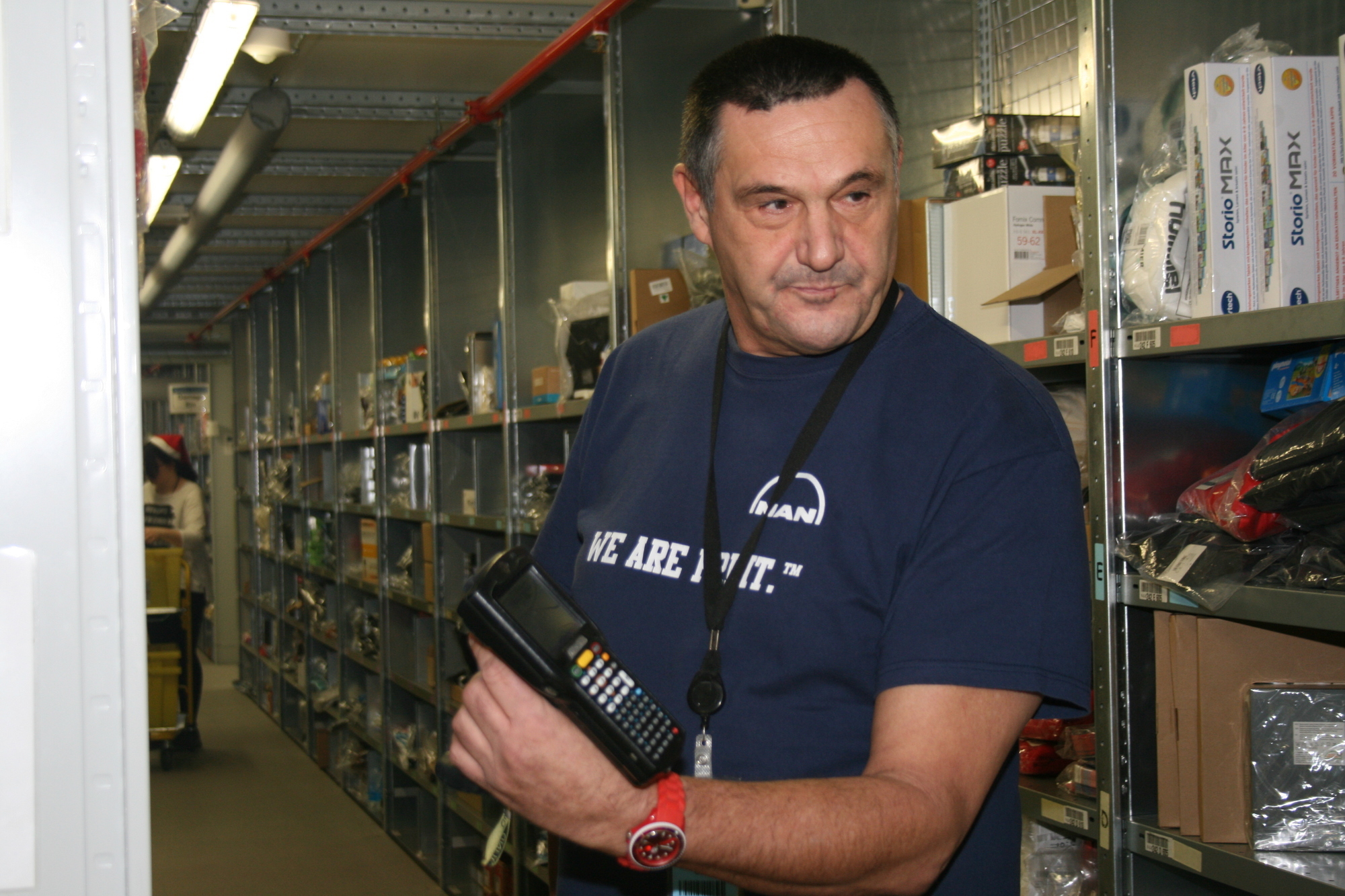 Ein Blick hinter die Kulissen am Amazon Standort in Graben. Foto: B4B WIRTSCHAFTSLEBEN SCHWABEN